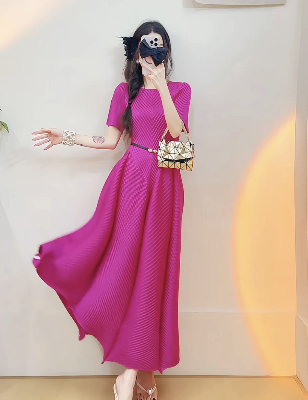 High-Quality Women’s Dress Set in Three Houses, Wrinkle-Resistant for Lifelong Elegance