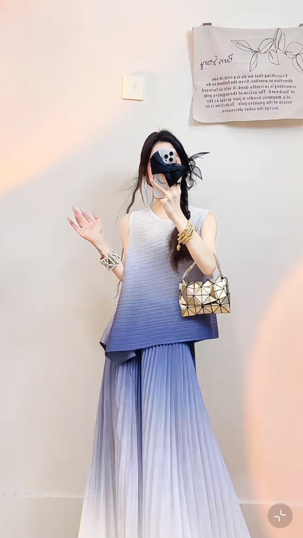 High-Quality Women’s Clothes: Sleeveless Shirt and Half-Love Suit Trends with 3 Houses - 图片 2