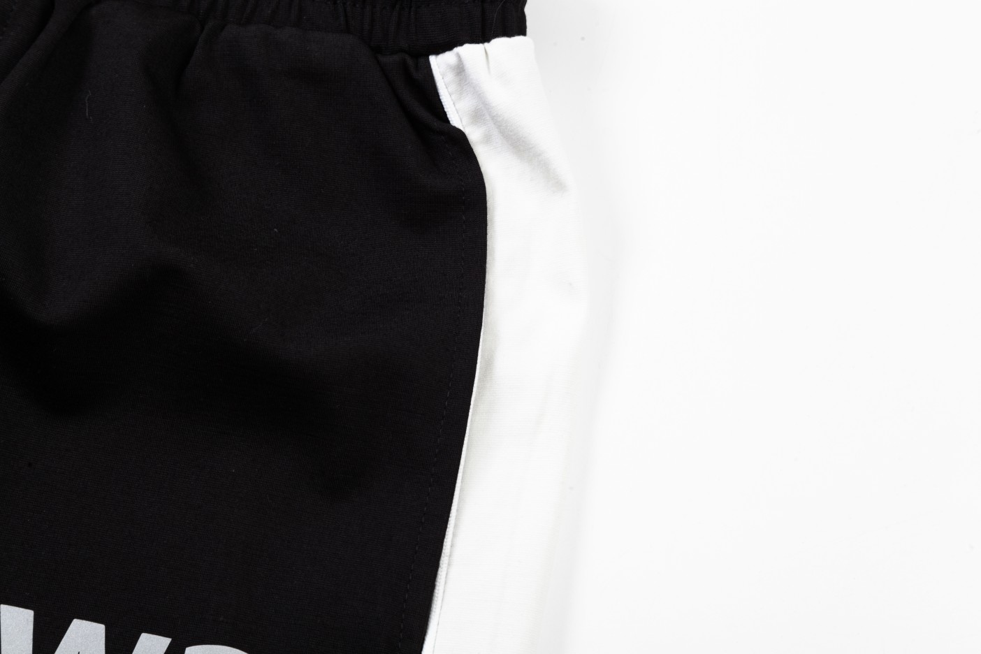 2024SS New Classic Knitting Shorts: Strong, Smooth, Comfy, Stylish Design - 图片 5