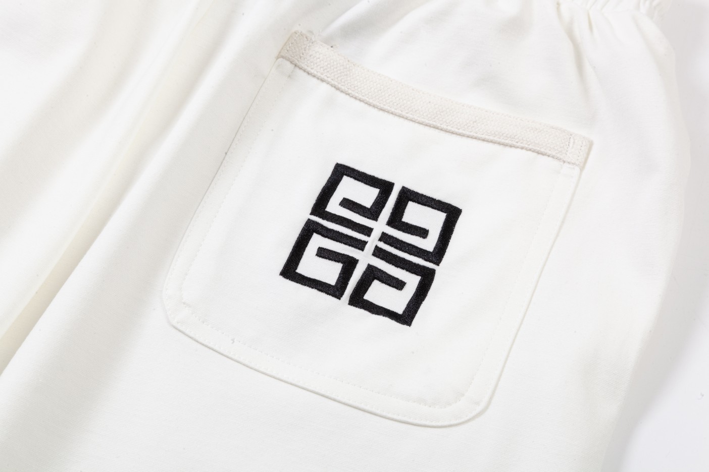 2024SS Custom Knitted Shorts: Sanskrit Classic Design with Strong, Smooth, Stylish Details - 图片 6