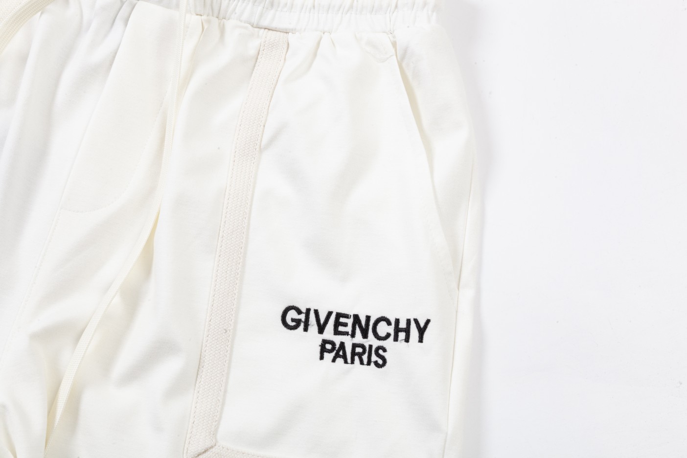 2024SS Custom Knitted Shorts: Sanskrit Classic Design with Strong, Smooth, Stylish Details - 图片 4