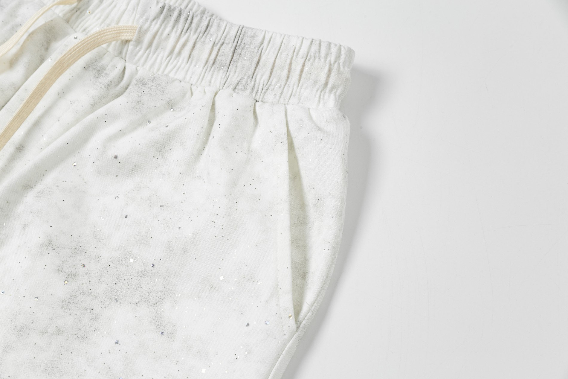 2024SS Valentino Knit Shorts: Muscle Fabric, Acid Wash, Sparkling Logo - 图片 3