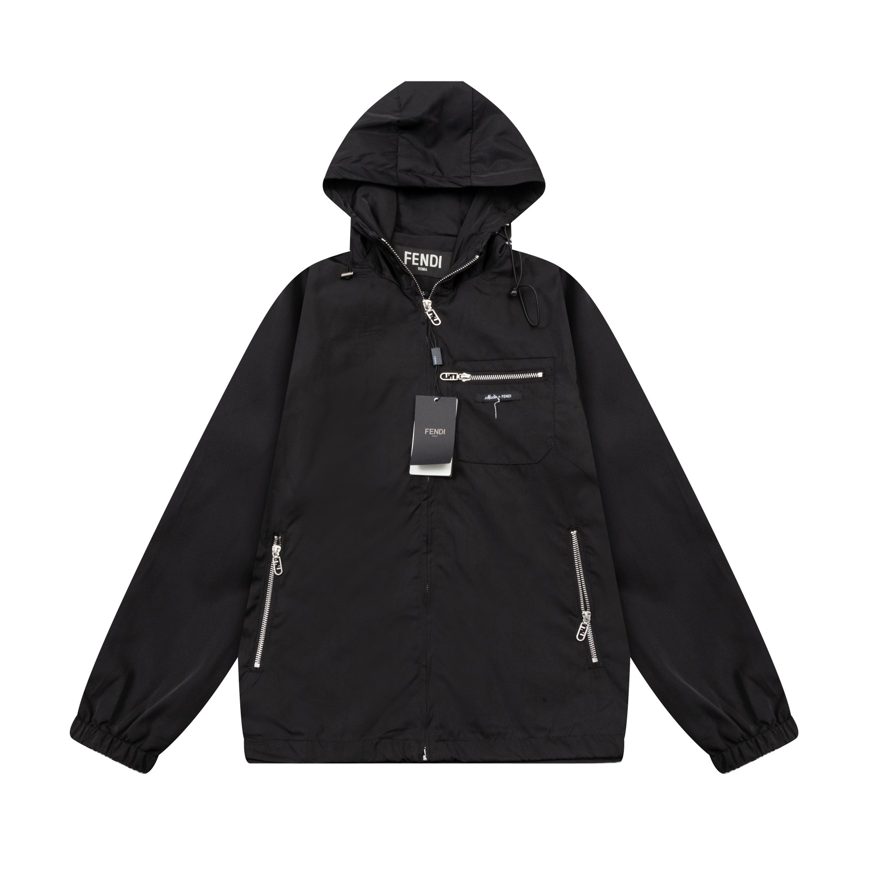 Chaqueta cortavientos con capucha de FENDI de la nueva colección de principios de otoño 2024, sincronizada con la web o…