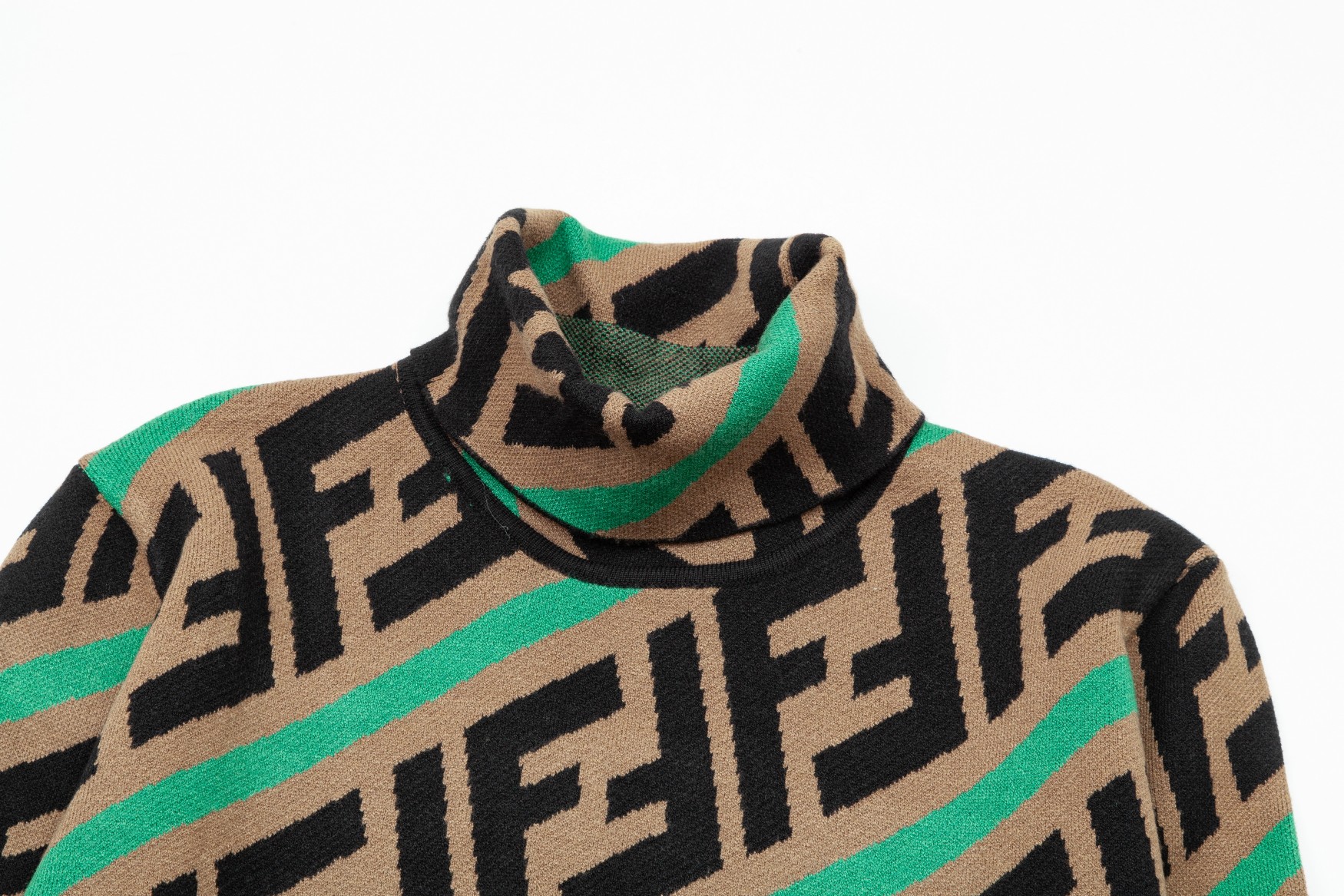 “Autumn Bouquet Crocheted Sweater for Luxury Daily Commuting” - 图片 3