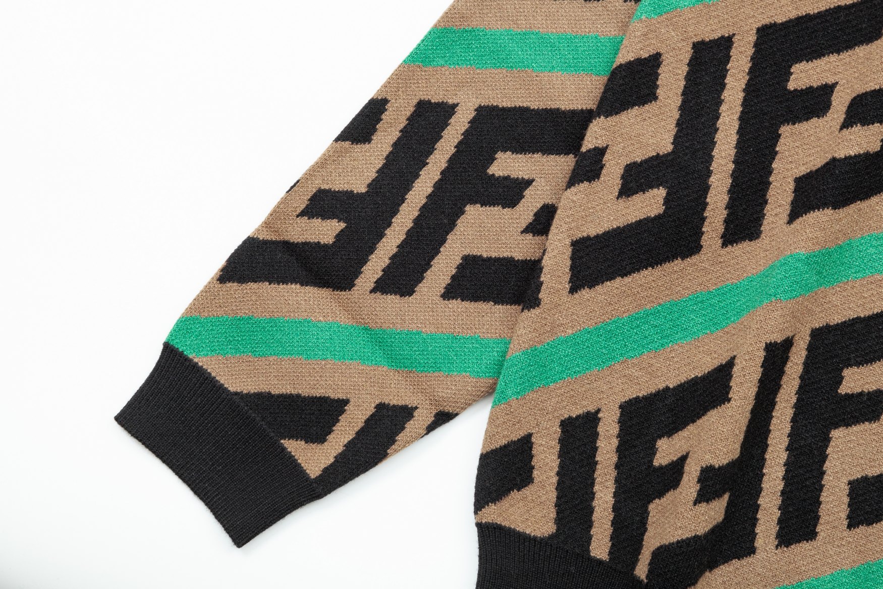 “Autumn Bouquet Crocheted Sweater for Luxury Daily Commuting” - 图片 5