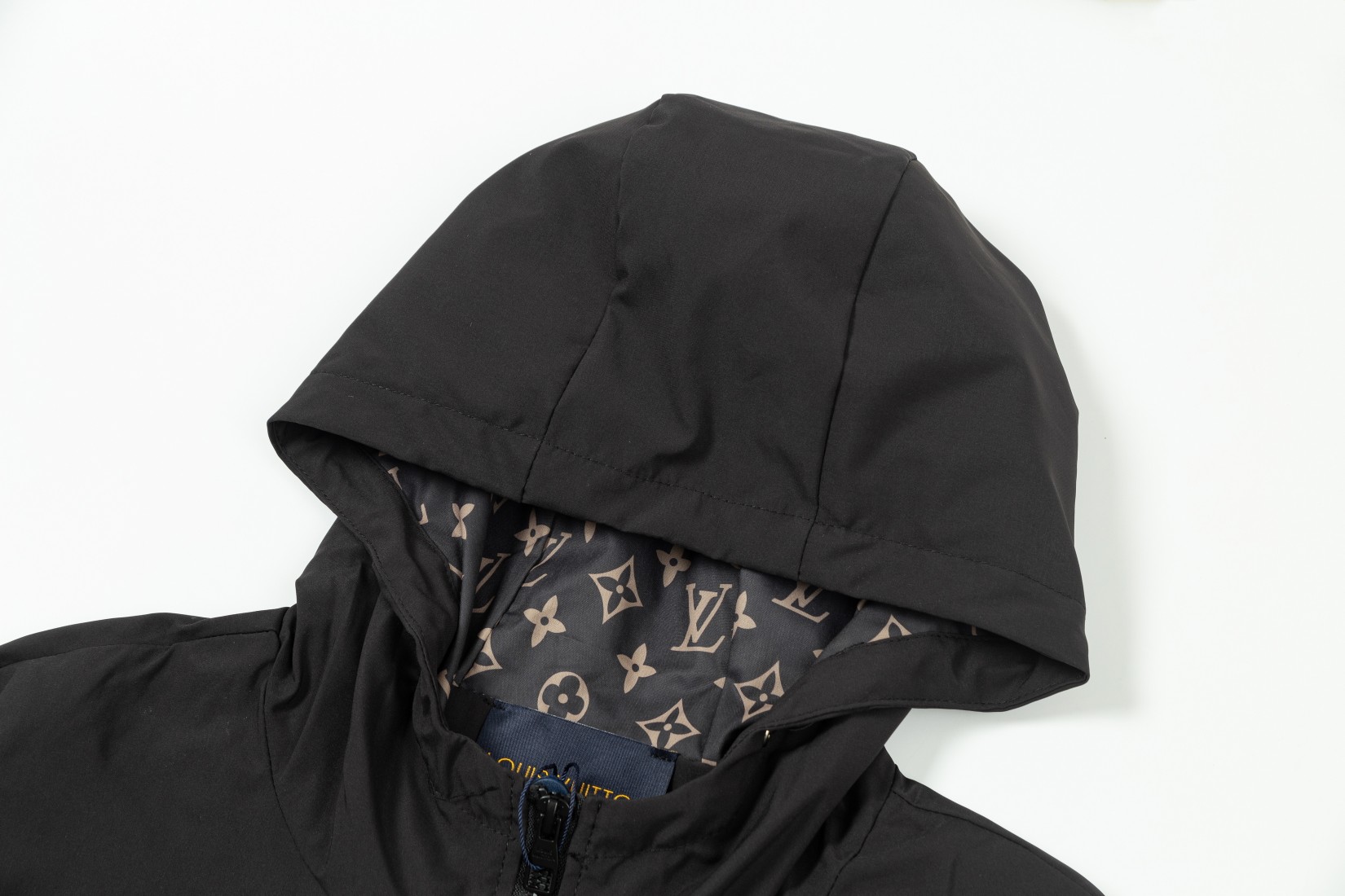路易威登 Louis Vuitton 高级成衣风衣外套及大衣服饰 #A0AE93DF 3