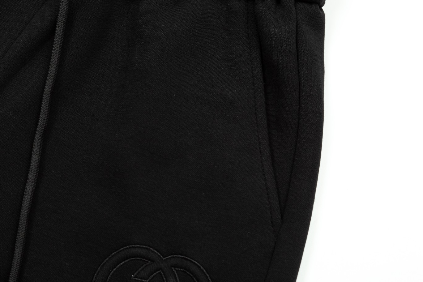 Gucci Black Nylon Blend Wide-Leg Sports Pants with 3D Logo Embroidery 4 a1732079968984 1317