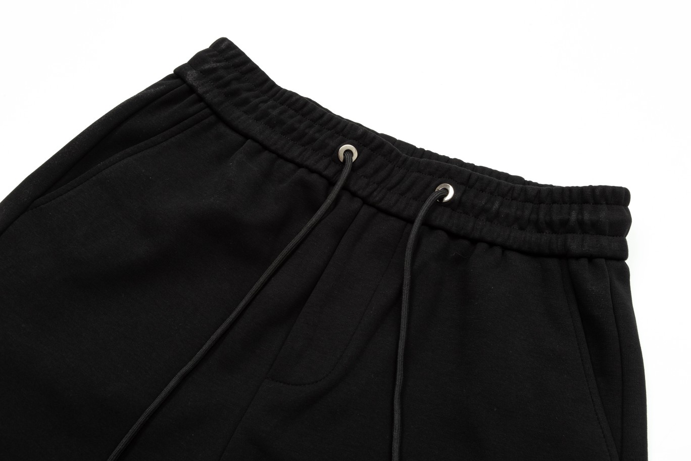 Gucci Black Nylon Blend Wide-Leg Sports Pants with 3D Logo Embroidery 6 a1732079969026 8241