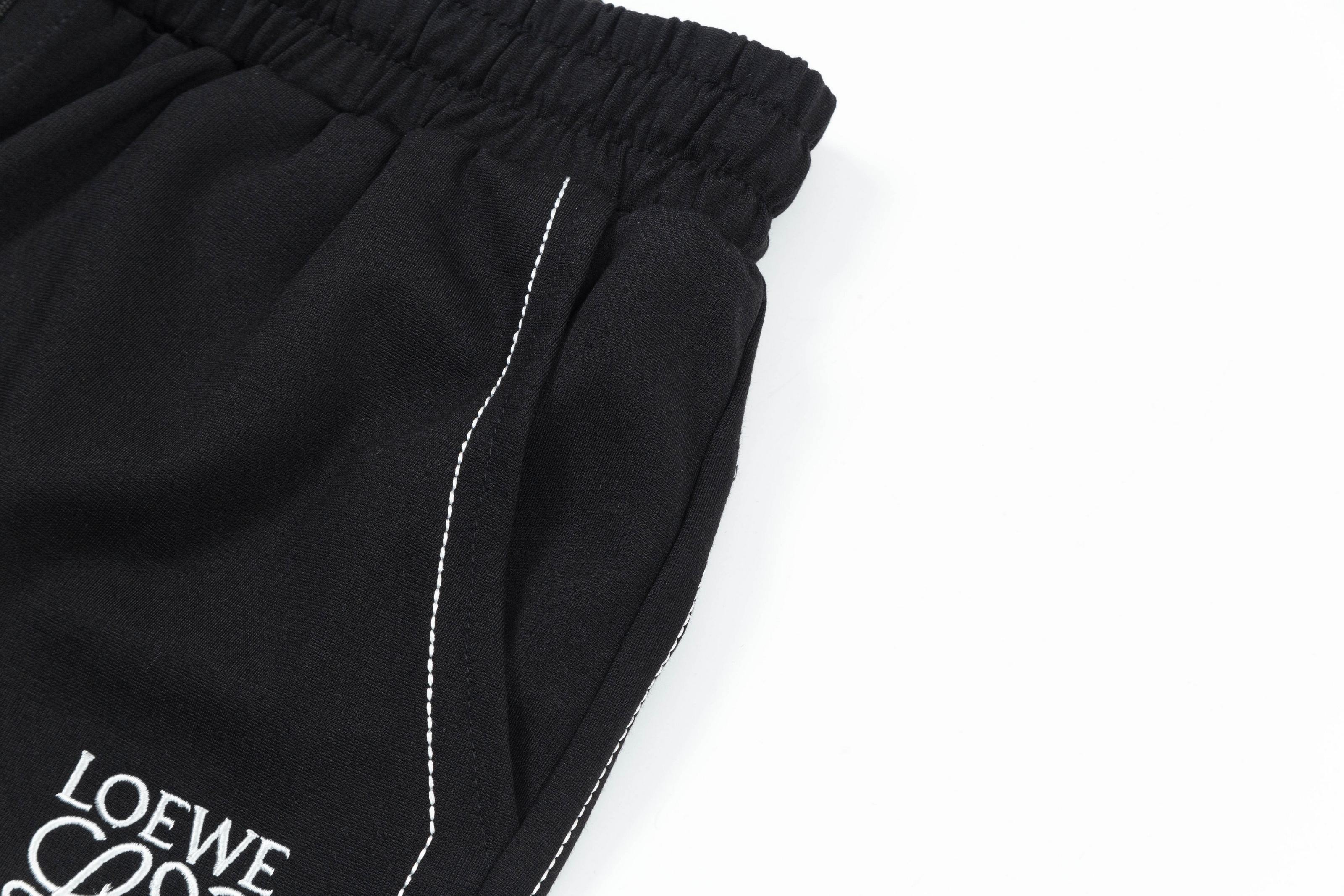 2025 Loewe Custom Knitting Shorts with Embroidered Logo in Various Colors and Sizes - 图片 5