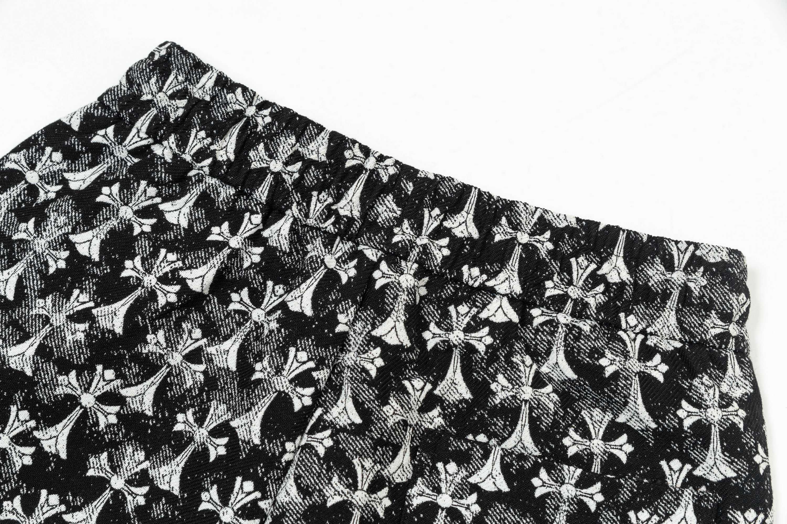“2025 Crocson’s High-Quality Loose Shorts with Tailor-Made Faceware and Comfort Design” - 图片 4