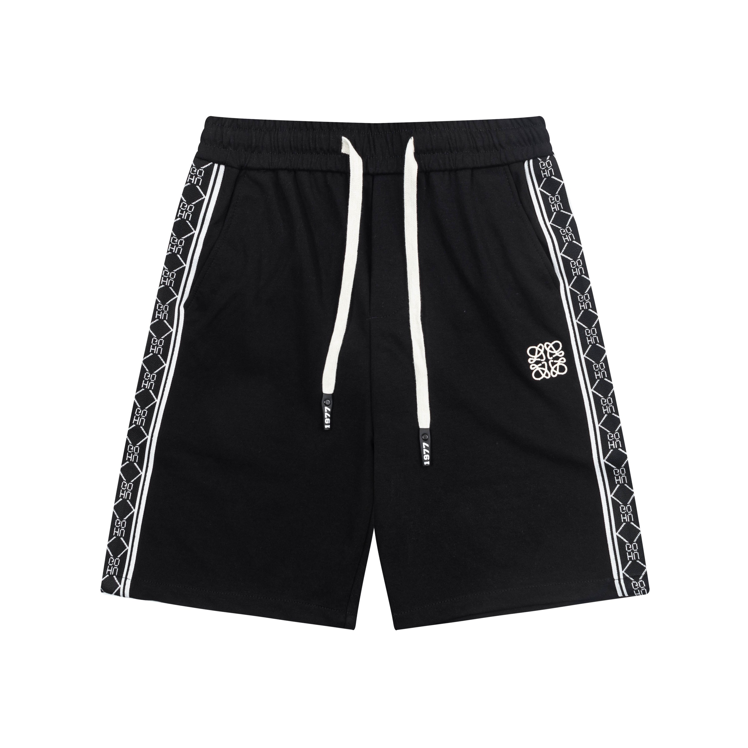 2025 Loewe Custom Knitting Shorts: Tight Layout, Strong Crotch, Stylish Embroidery.