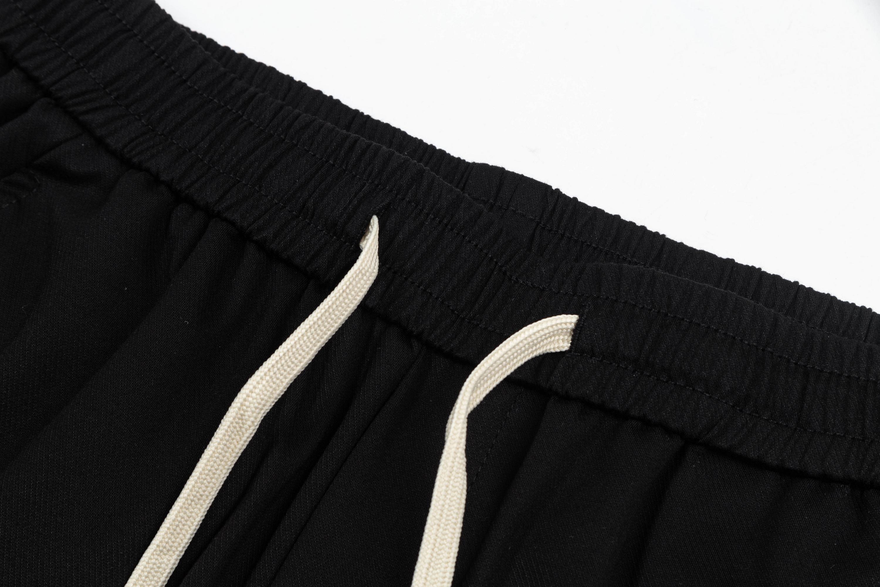 2025 LV Louis Vuitton Knitting Shorts: Custom Fabric, Embroidered Logo, Stylish Design - 图片 3