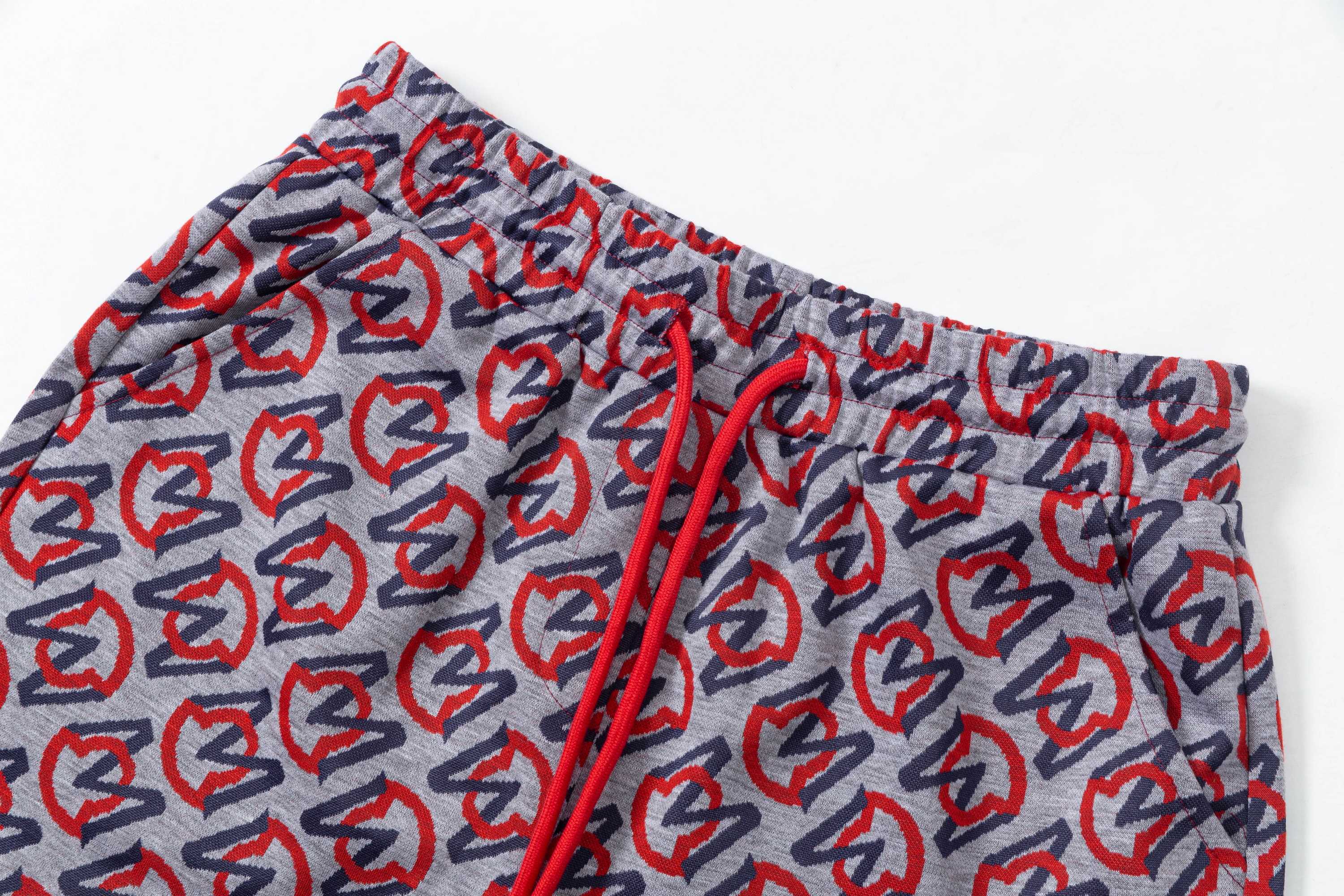 Montcler 2025 Spring/Summer High-Density Knitting Shorts with Strong Gold Ropes - 图片 3