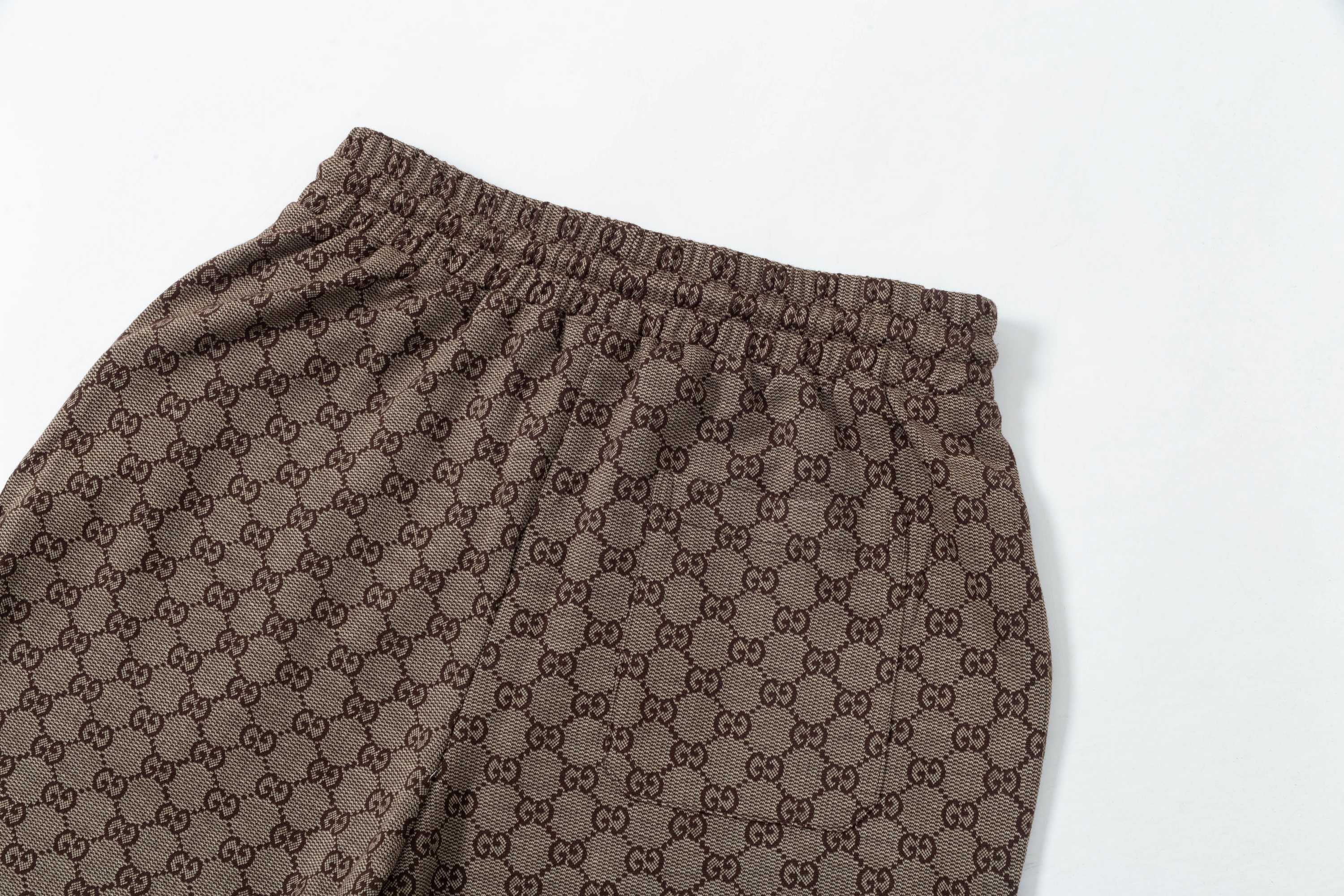 Gucchi GUCCI 2025 High-Density Knitting Shorts with Strong Gold Thongs. - 图片 4