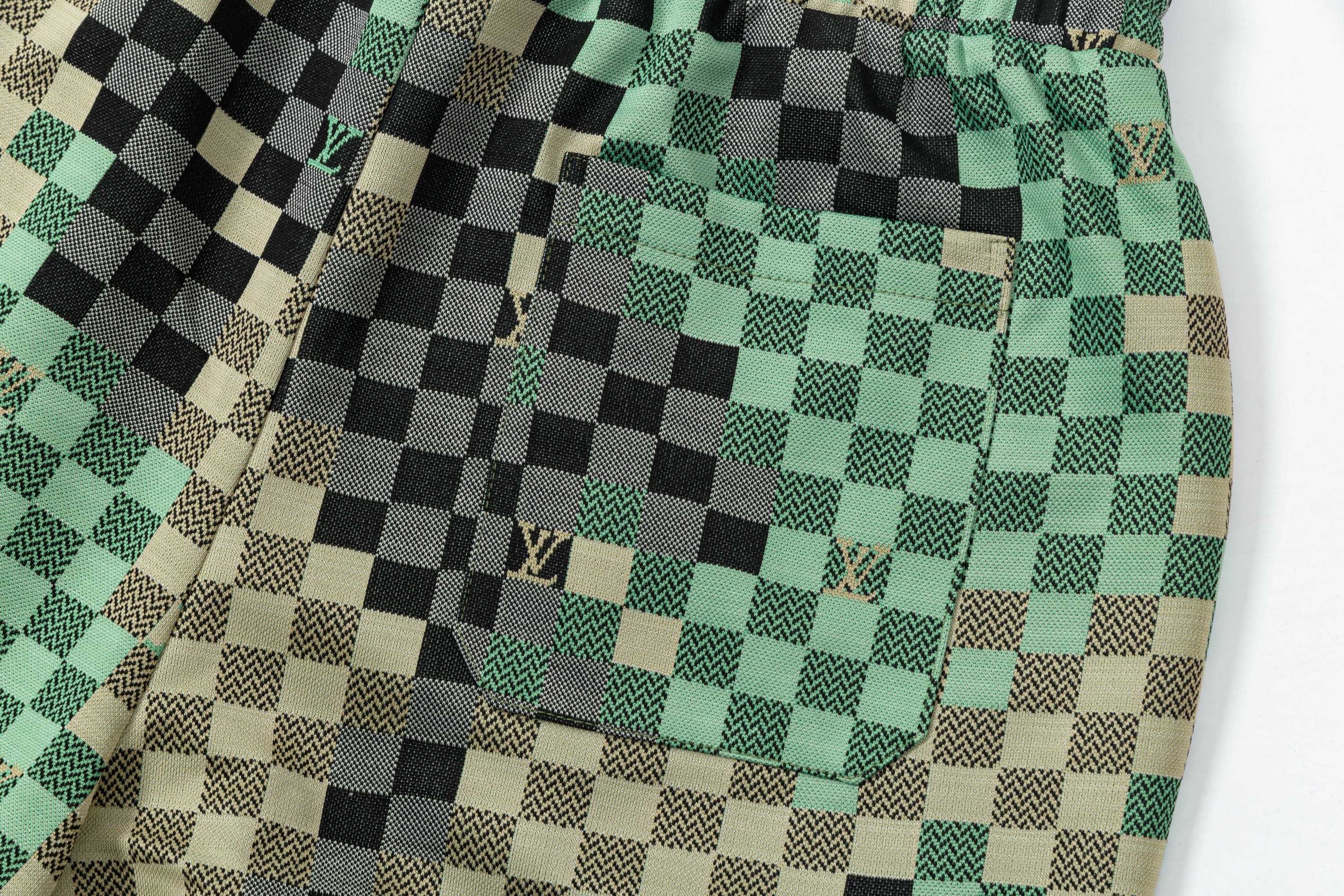 LV Louis Vuitton 2025 Spring/Summer Bouquet Shorts in High-Density Knit – Gold Details. - 图片 6