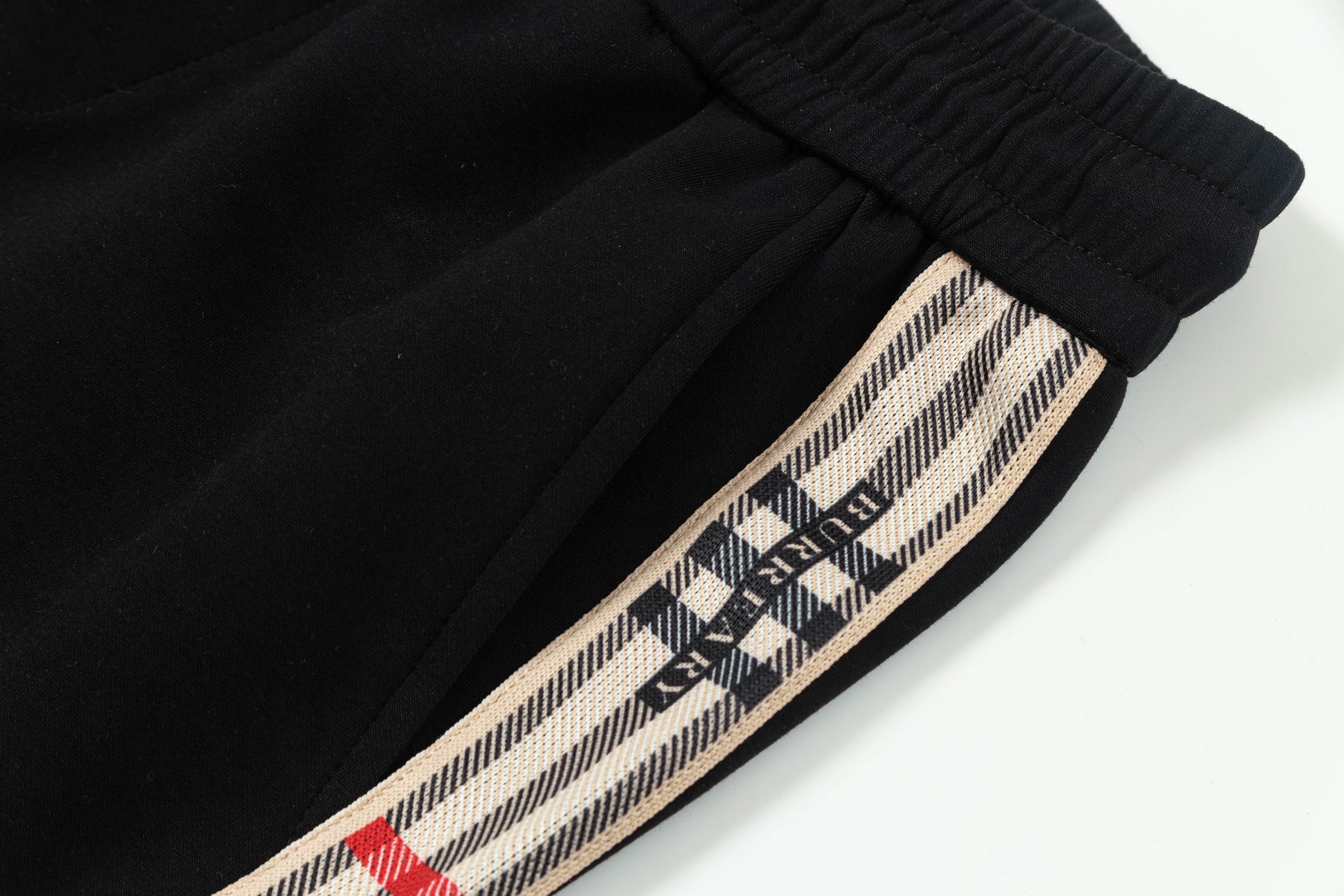 “New Pablo Burberry Knitting Shorts with Custom Logo and Strong Crotch” - 图片 4