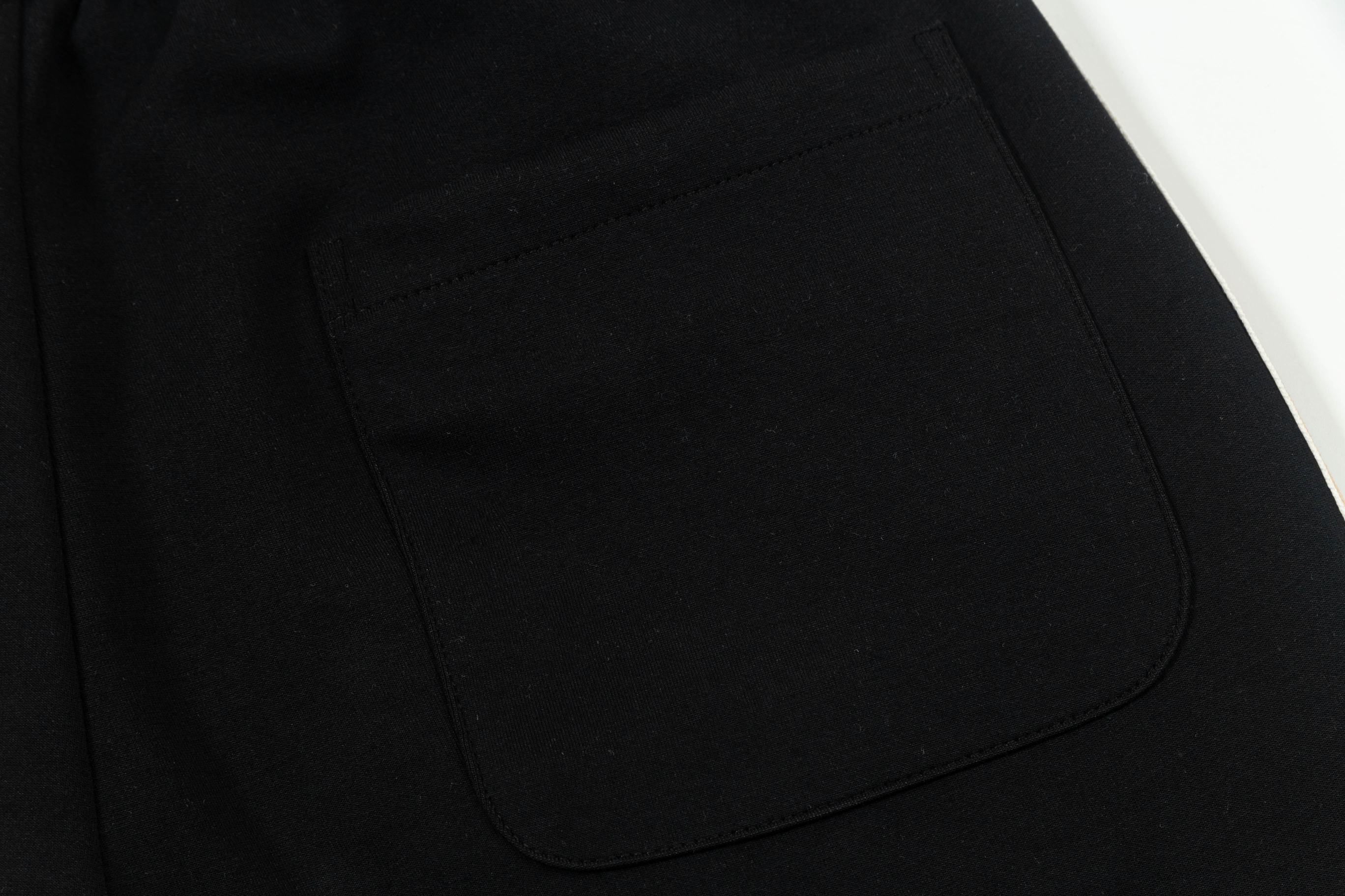 “New Pablo Burberry Knitting Shorts with Custom Logo and Strong Crotch” - 图片 6