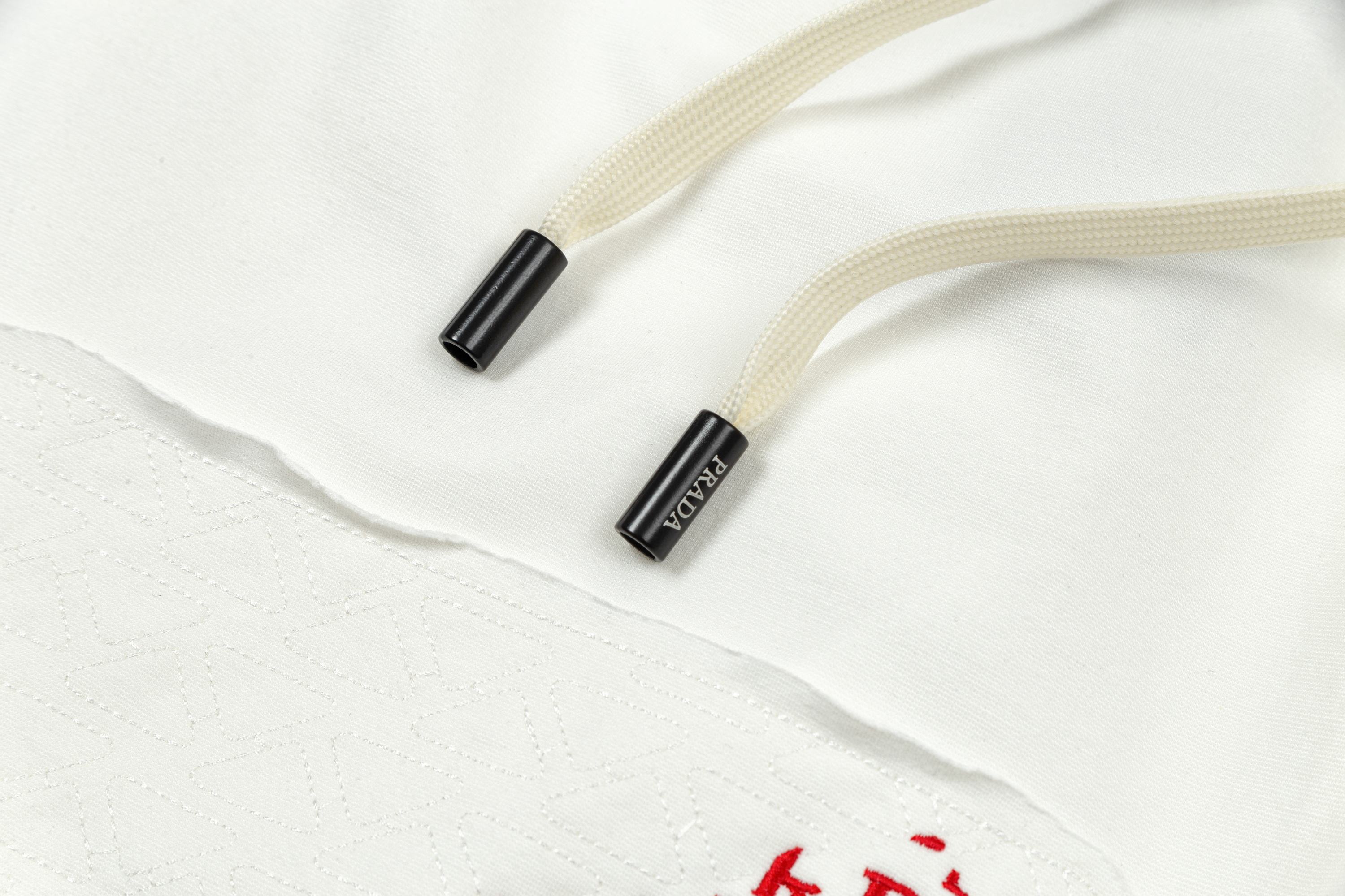 2025 Prada New Knitting Shorts with Custom Fabric and Embroidered Logo - 图片 6