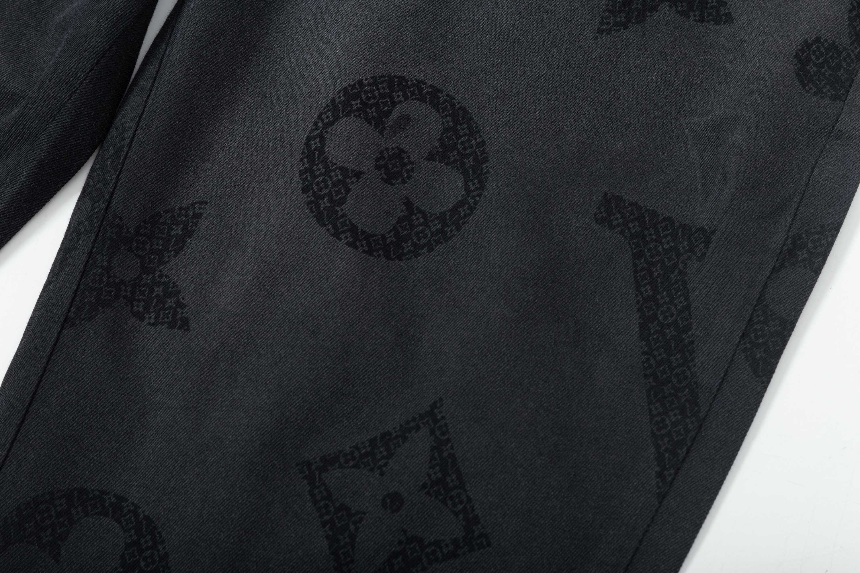 High-end LV Recreational Pants: Classic Logo, High Quality, Comfortable, Black, M-4XL. - 图片 3