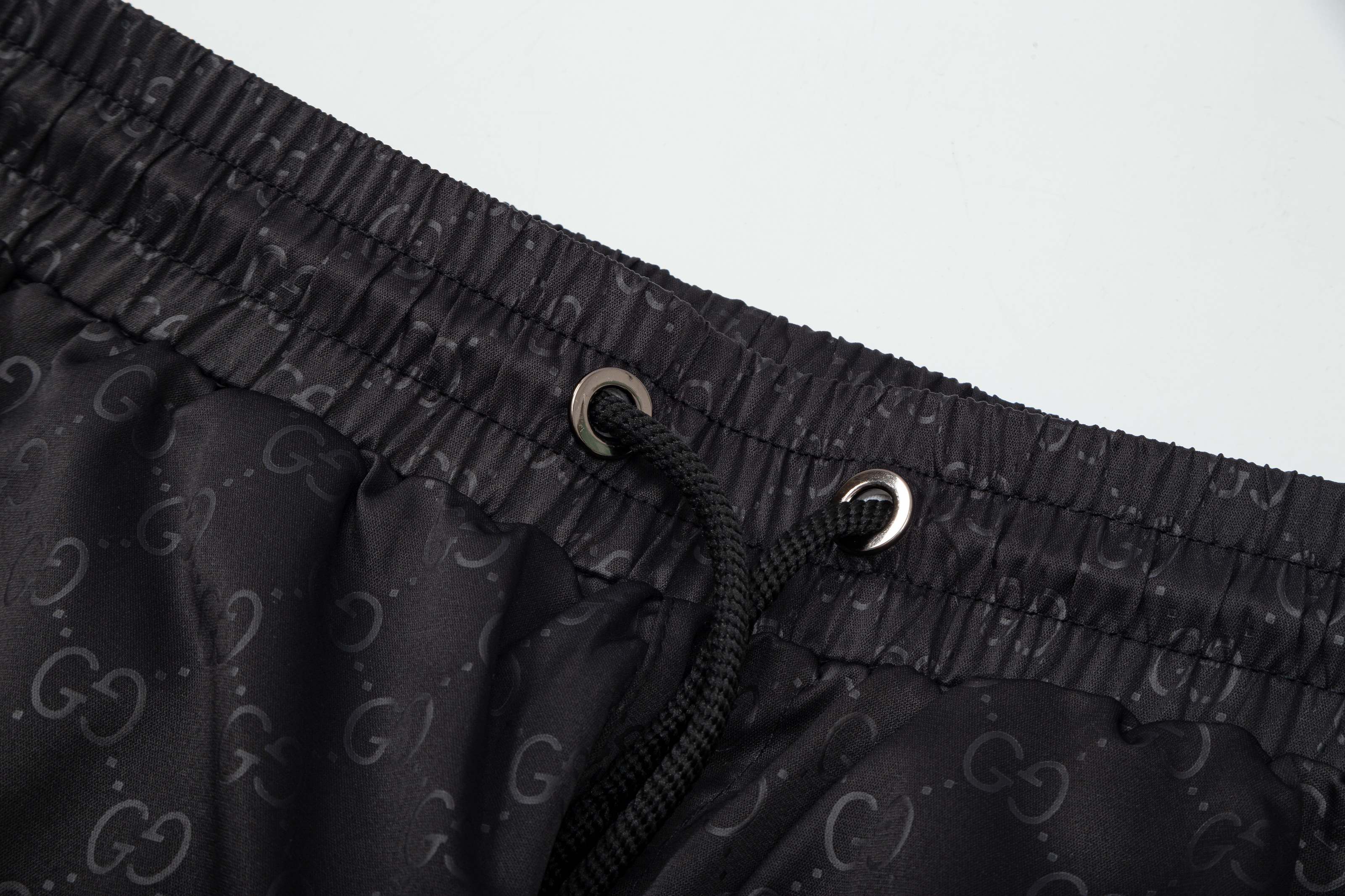 GUCCI  沙滩短裤服装,gucci 3