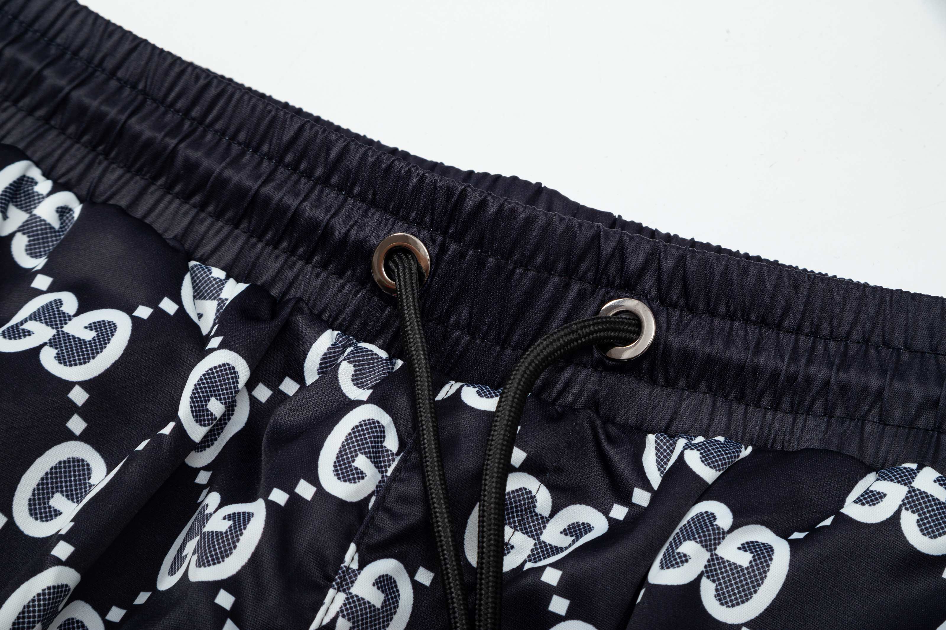 GUCCI  沙滩短裤服装,gucci 3