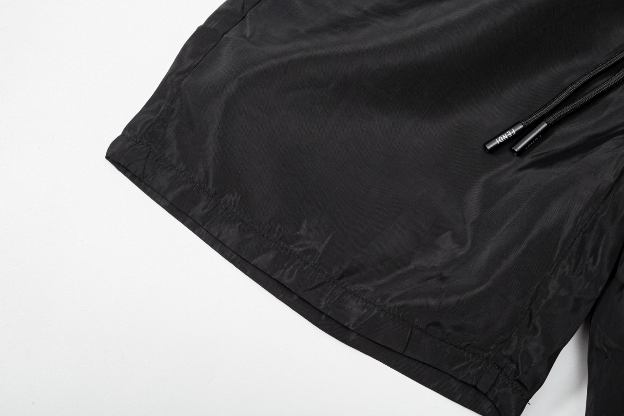 FENDI 沙滩短裤服装,fendi 8 FENDI 沙滩短裤服装,fendi 8