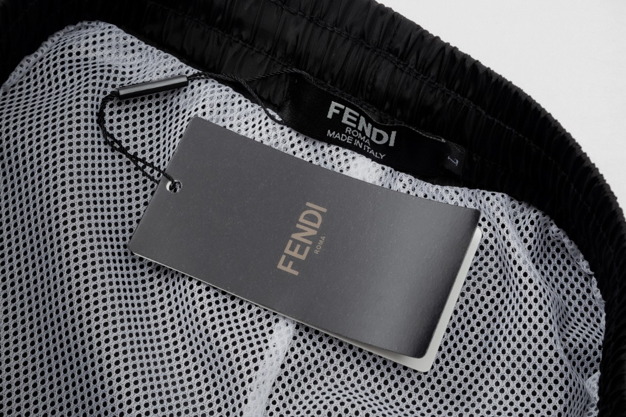 FENDI 沙滩短裤服装,fendi 9 FENDI 沙滩短裤服装,fendi 9