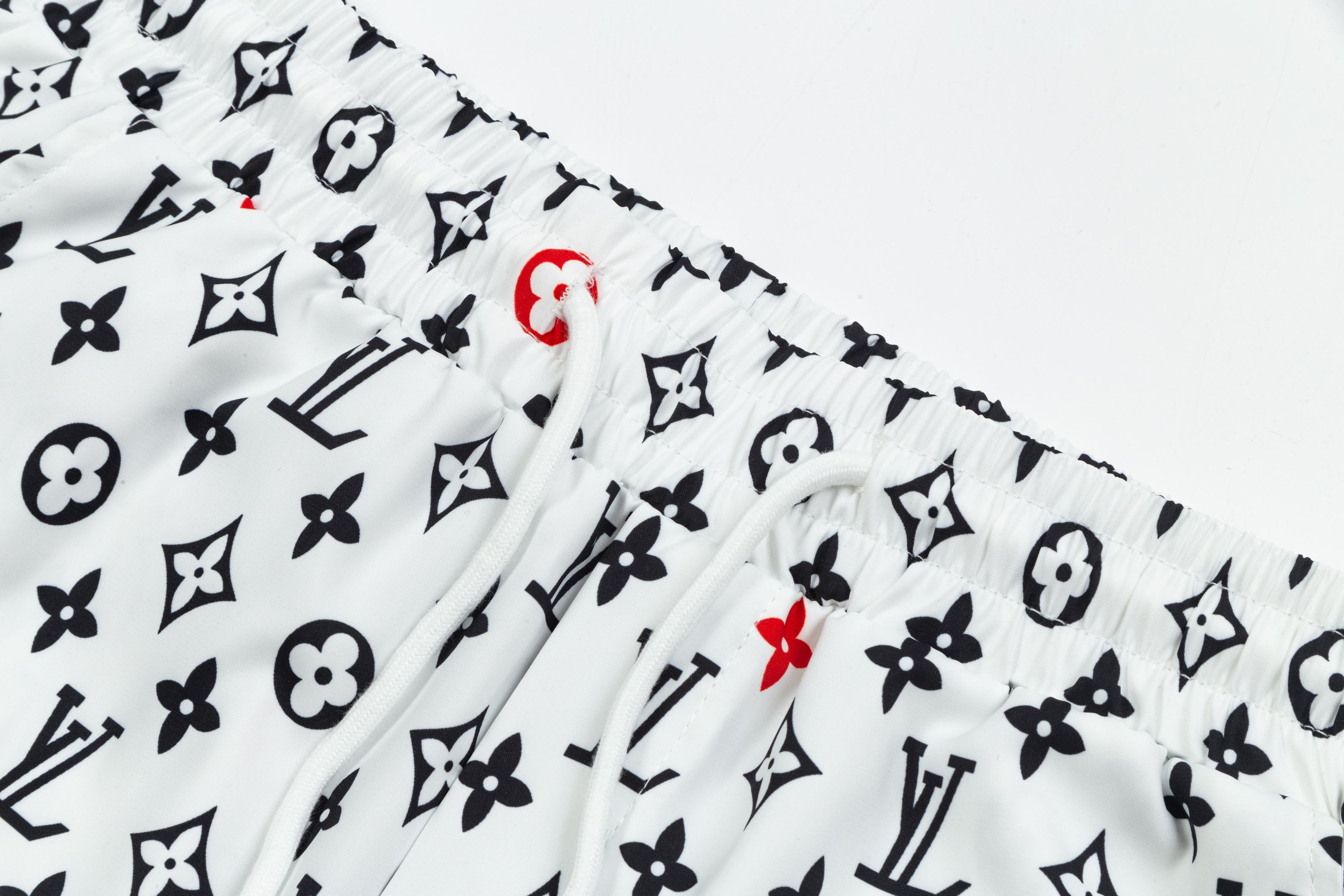 LV  沙滩短裤服装,lv 3