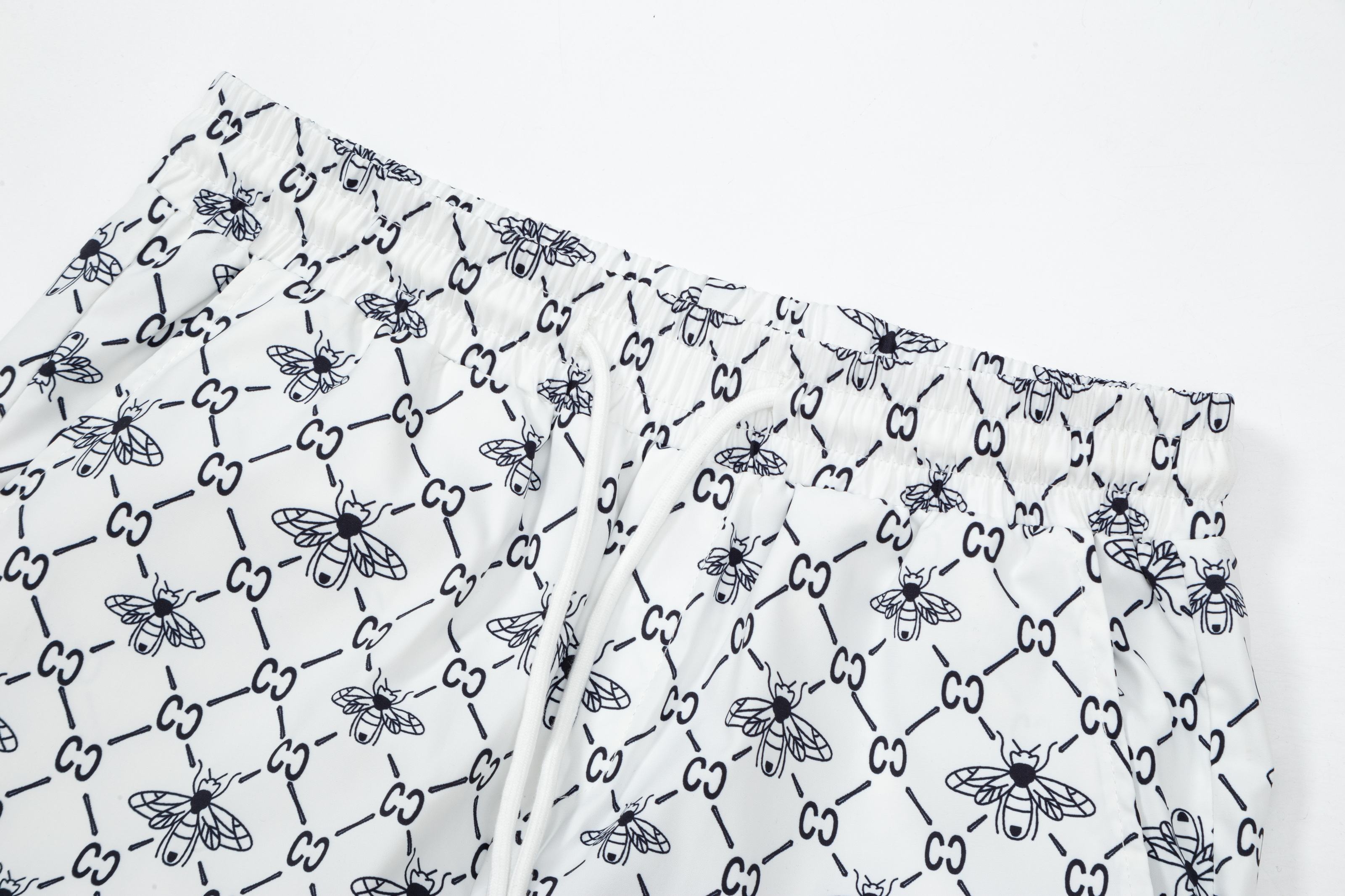 GUCCI 经典款小蜜蜂 沙滩短裤服装,gucci 3