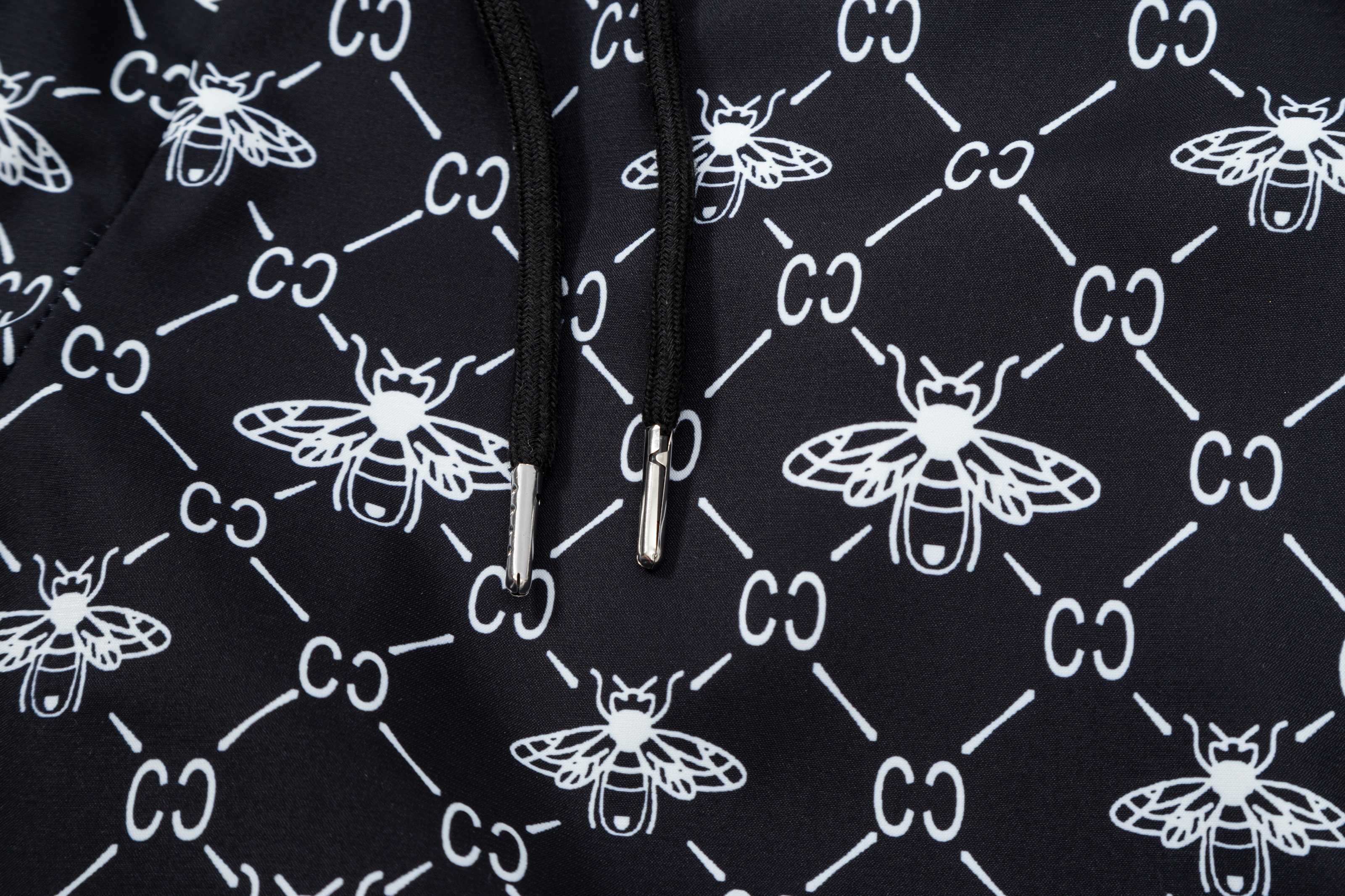 GUCCI 经典款小蜜蜂 沙滩短裤服装,gucci 6