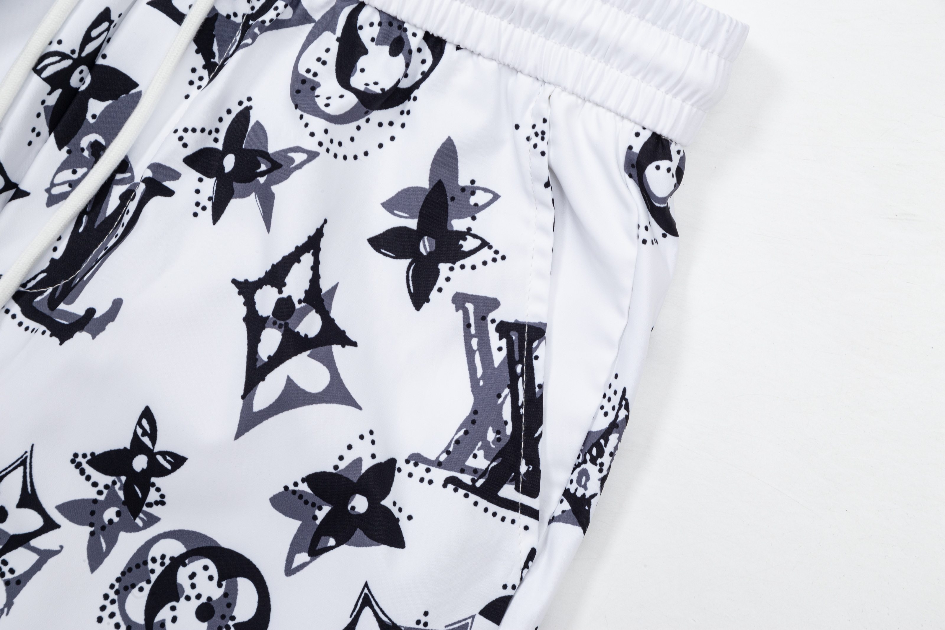 LV  沙滩短裤服装,lv 6