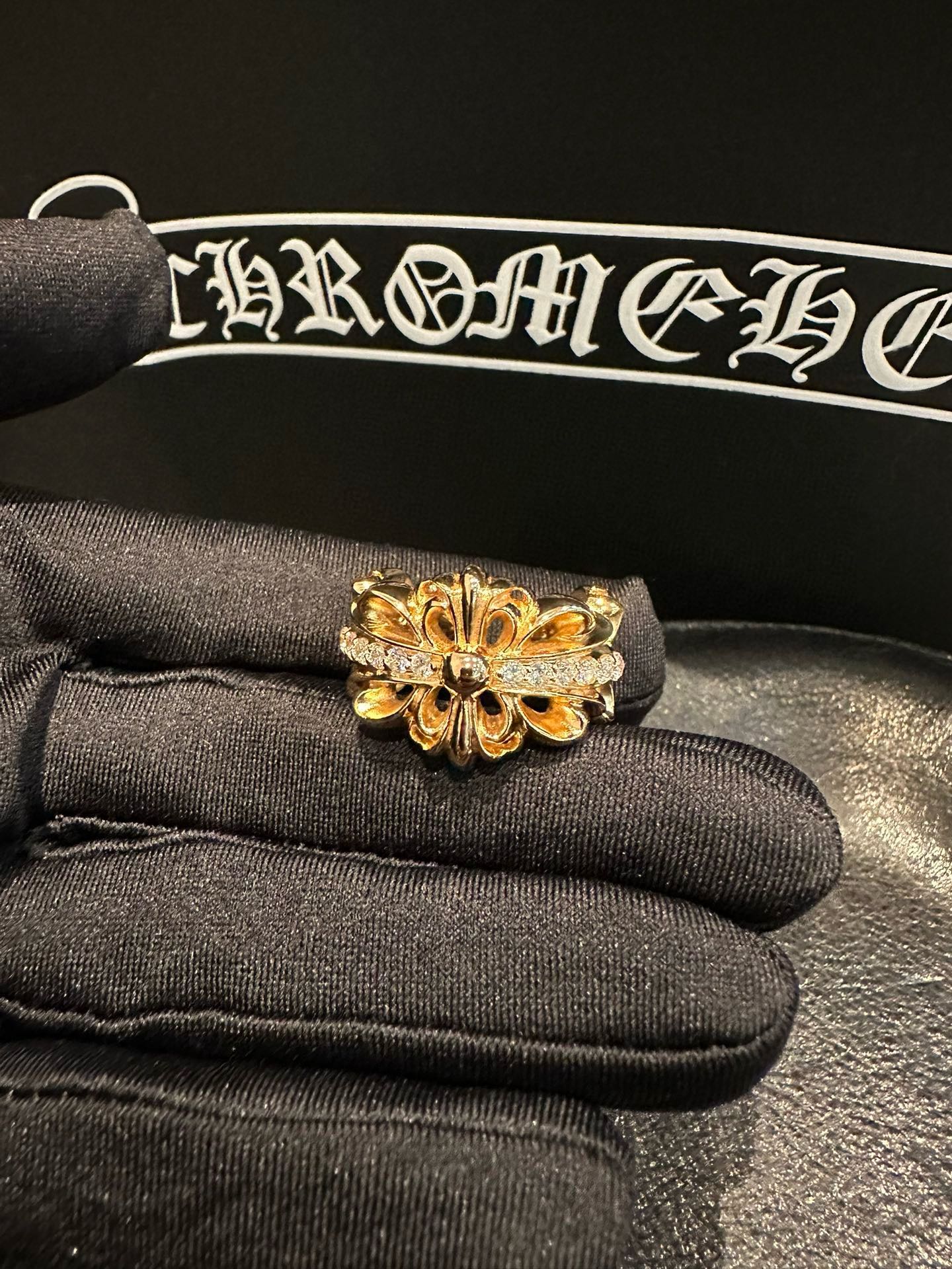 Custom order real shot: Ring, gold-plated diamond-set customization