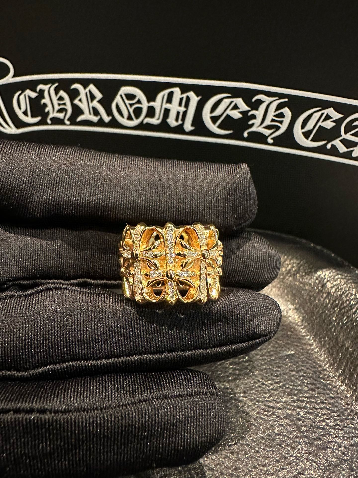 Custom order real shot: Ring, gold-plated diamond-set customization