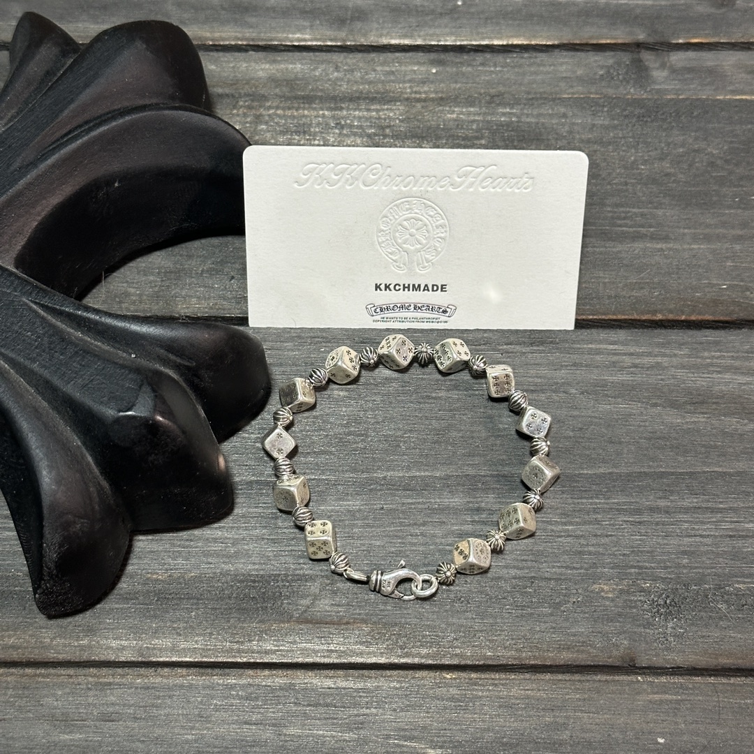 Bracelets & Bangles
