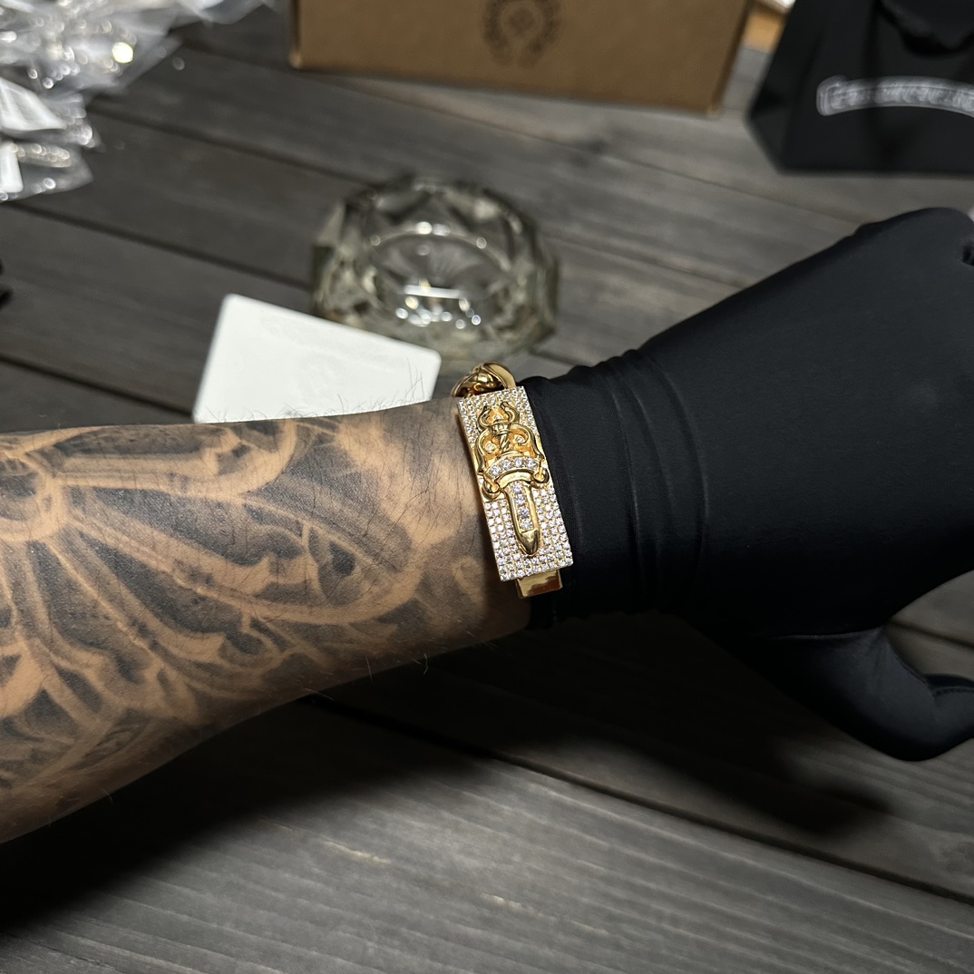 Custom Gold-Plated Diamond Setting, Bracelet Bangle