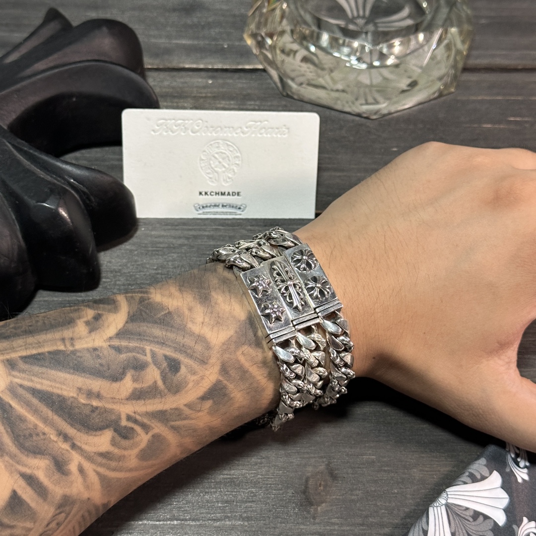 Bracelets & Bangles