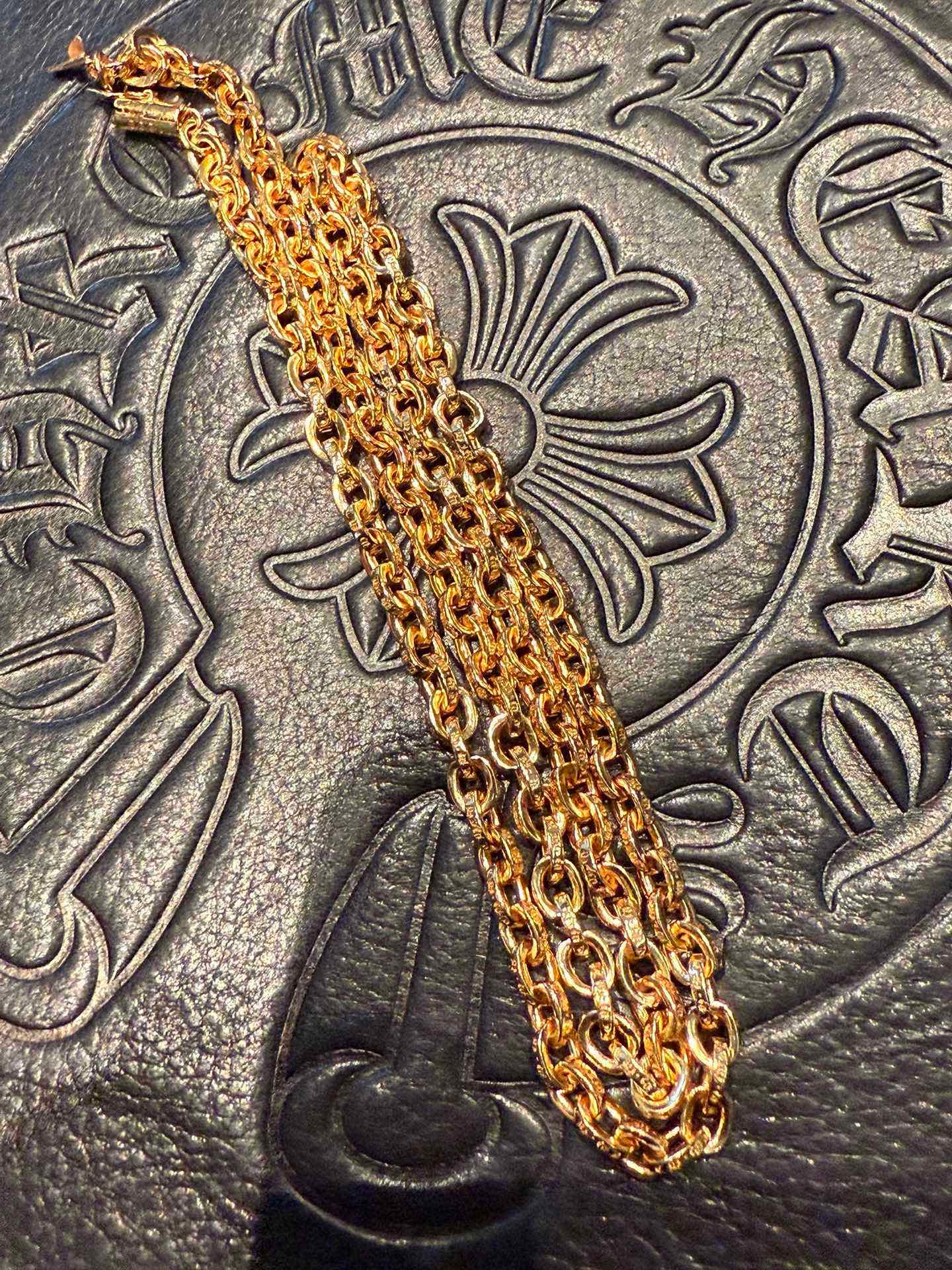 Custom Gold-Plated Diamond Setting, Necklace Pendant