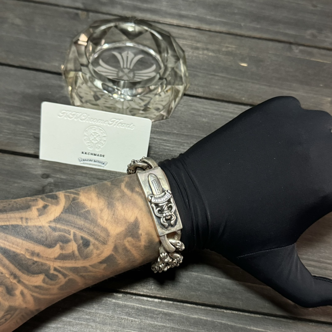 Bracelets & Bangles