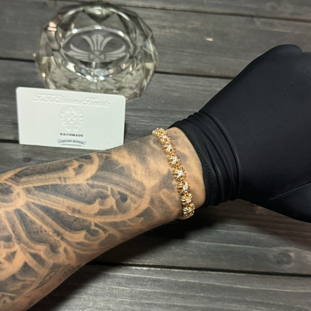 Custom Gold-Plated Diamond Setting, Bracelet Bangle