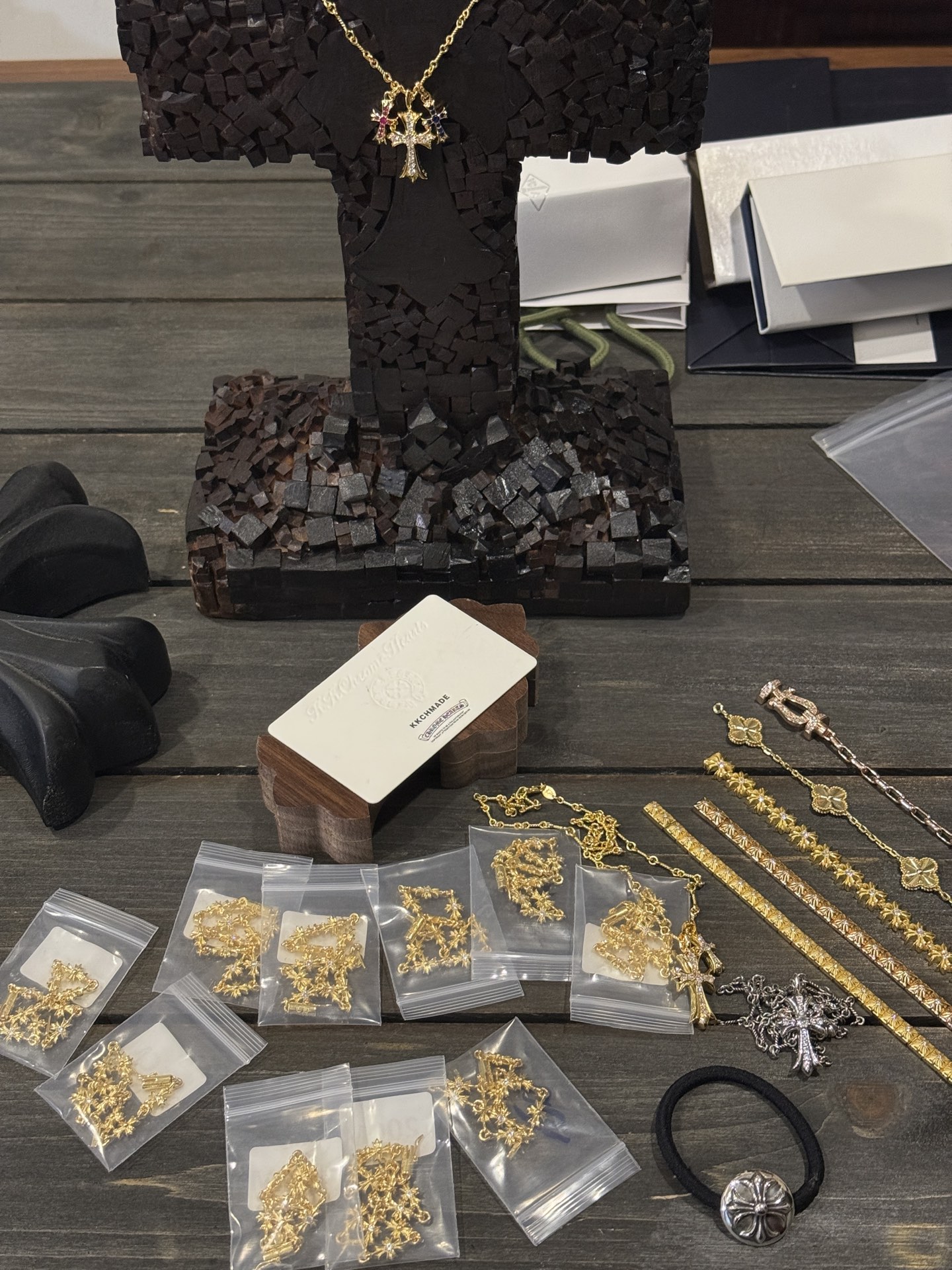 Real photos of custom orders, daily shipping