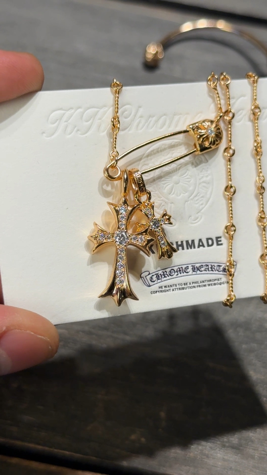 Custom Gold-Plated Diamond Setting, Necklace Pendant