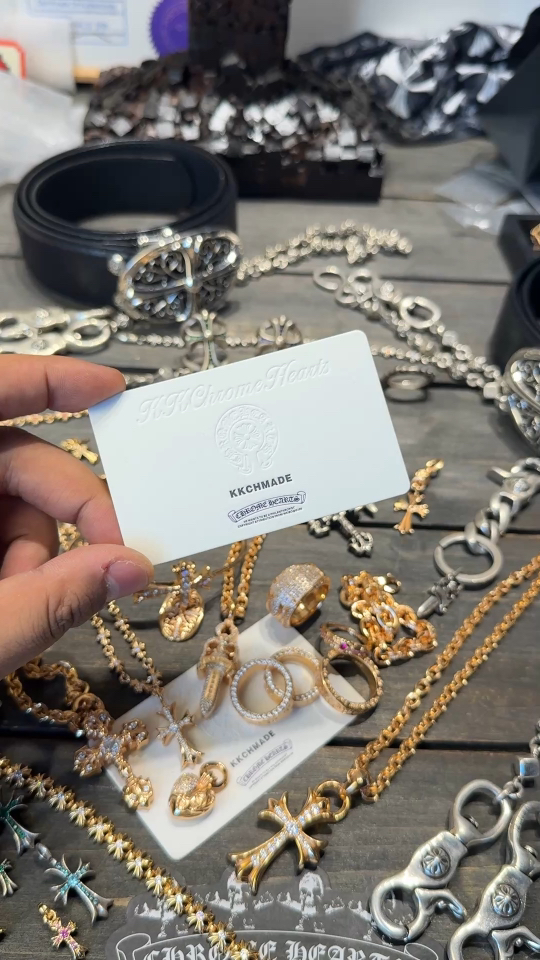 Real photos of custom orders, daily shipping