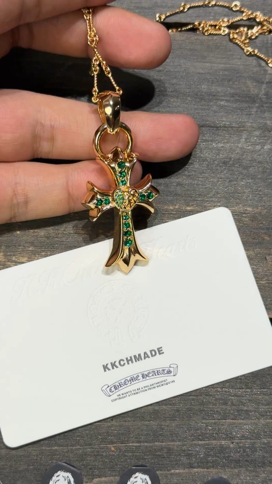Custom Gold-Plated Diamond Setting, Necklace Pendant
