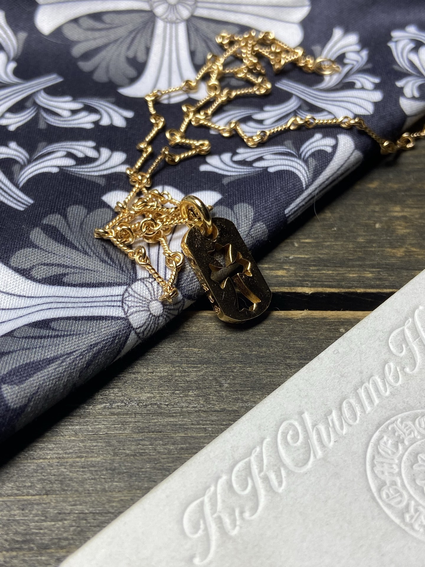 Custom Gold-Plated Diamond Setting, Necklace Pendant