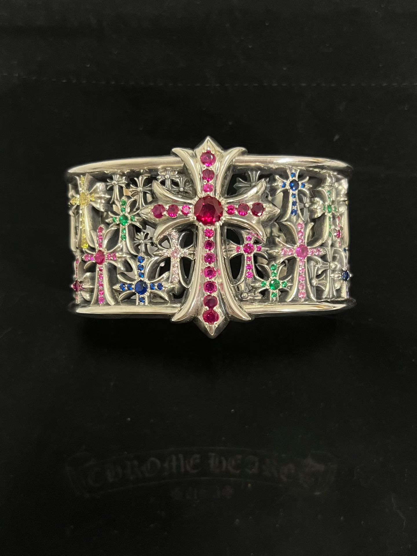Bracelets & Bangles