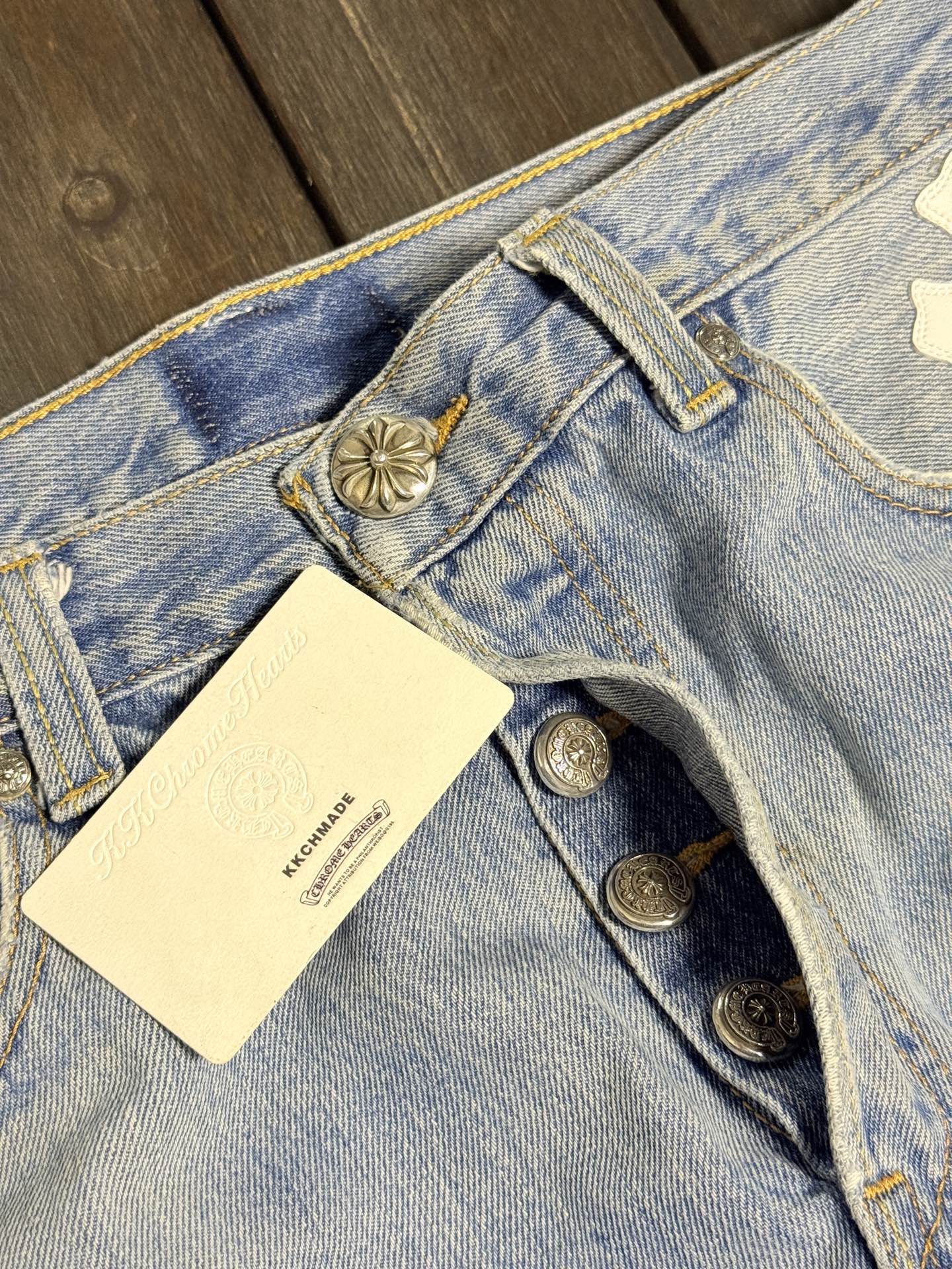 Jeans