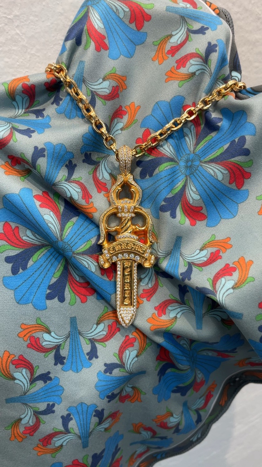 Custom Gold-Plated Diamond Setting, Necklace Pendant