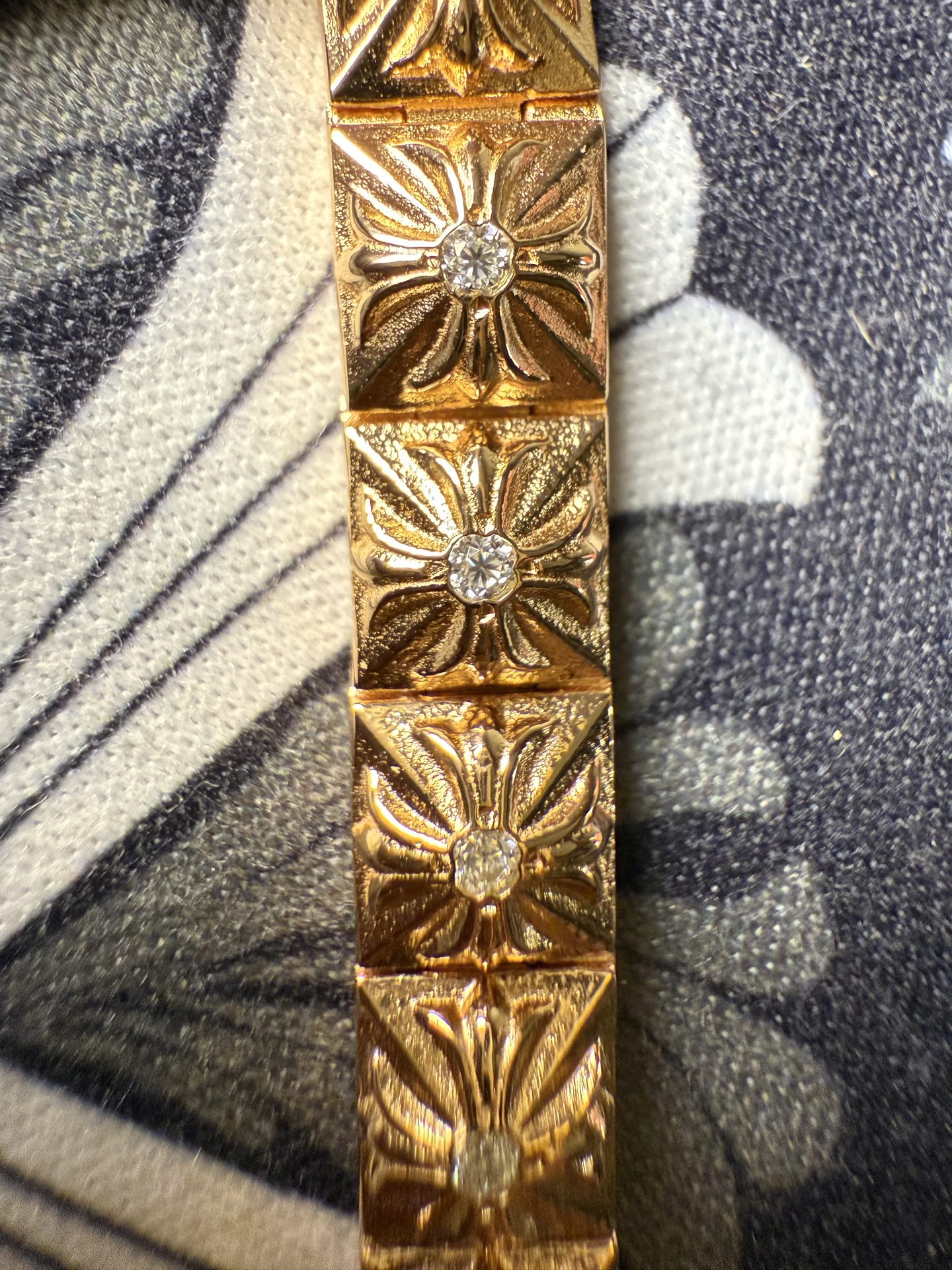 Custom Gold-Plated Diamond Setting, Bracelet Bangle