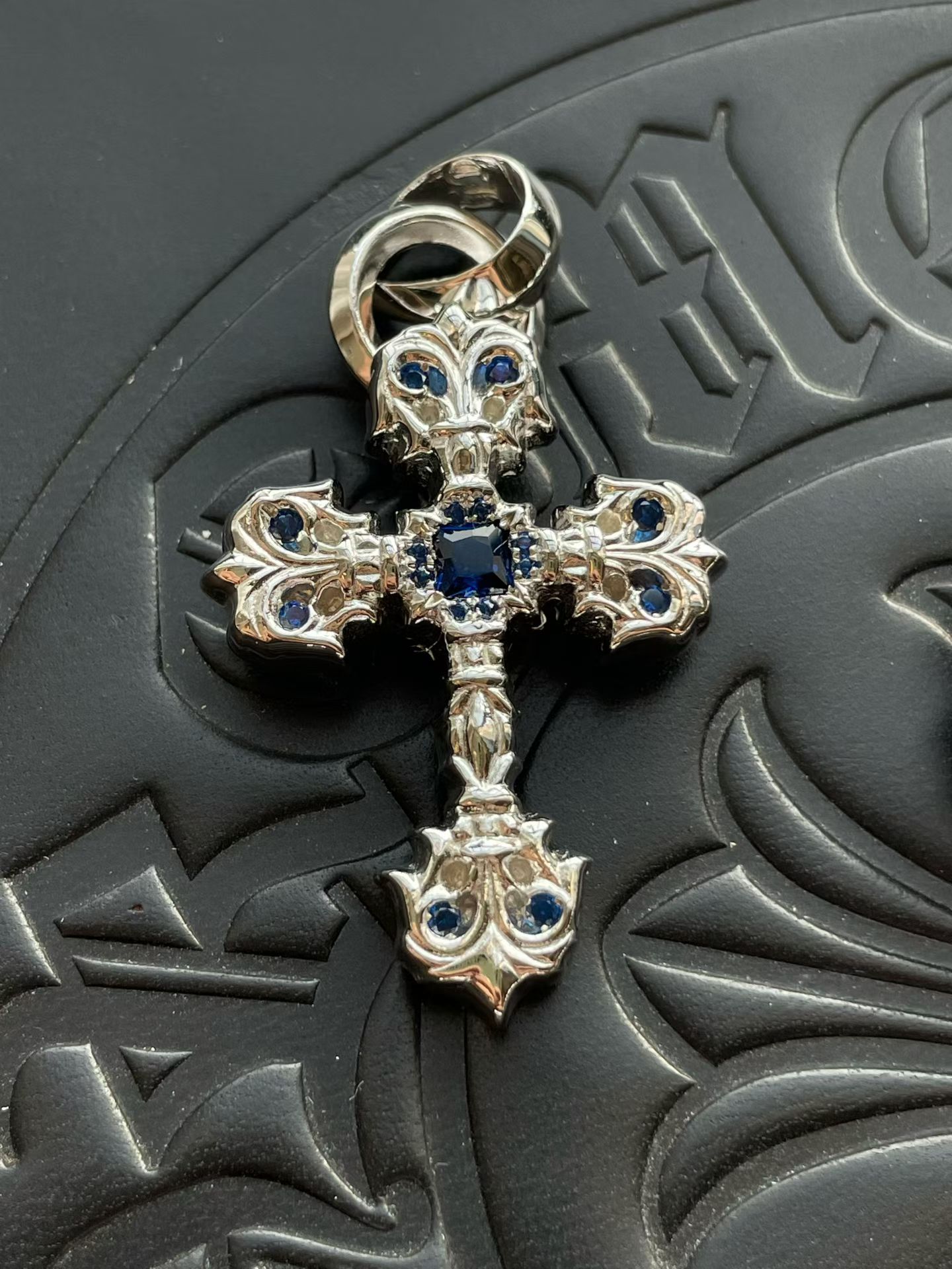 Custom Gold-Plated Diamond Setting, Necklace Pendant