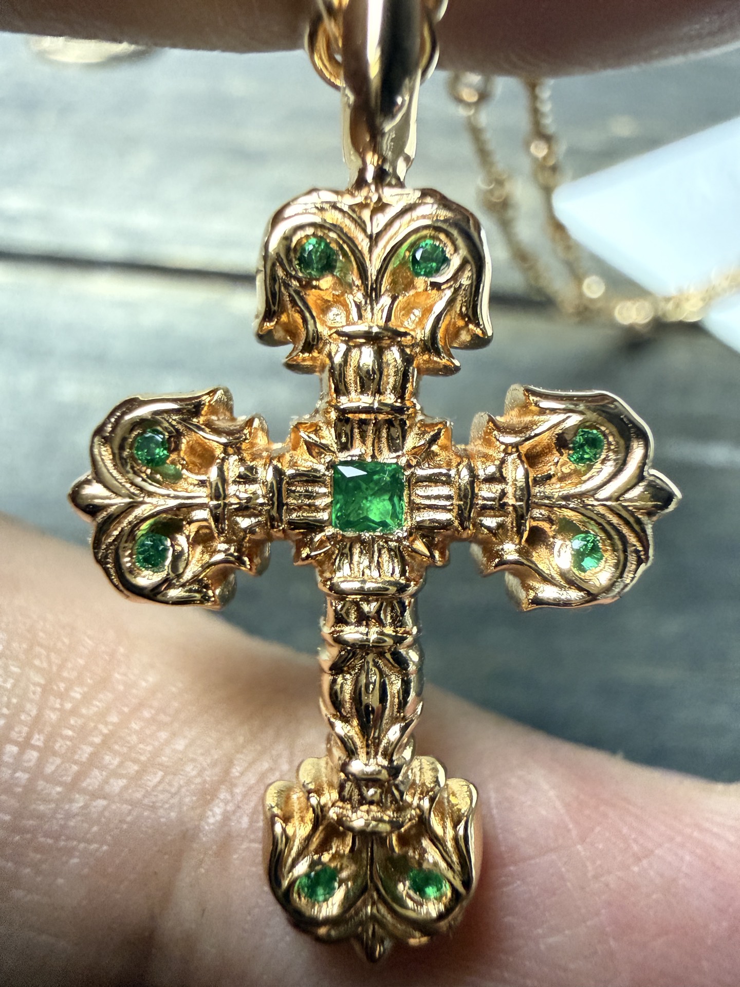 Custom Gold-Plated Diamond Setting, Necklace Pendant